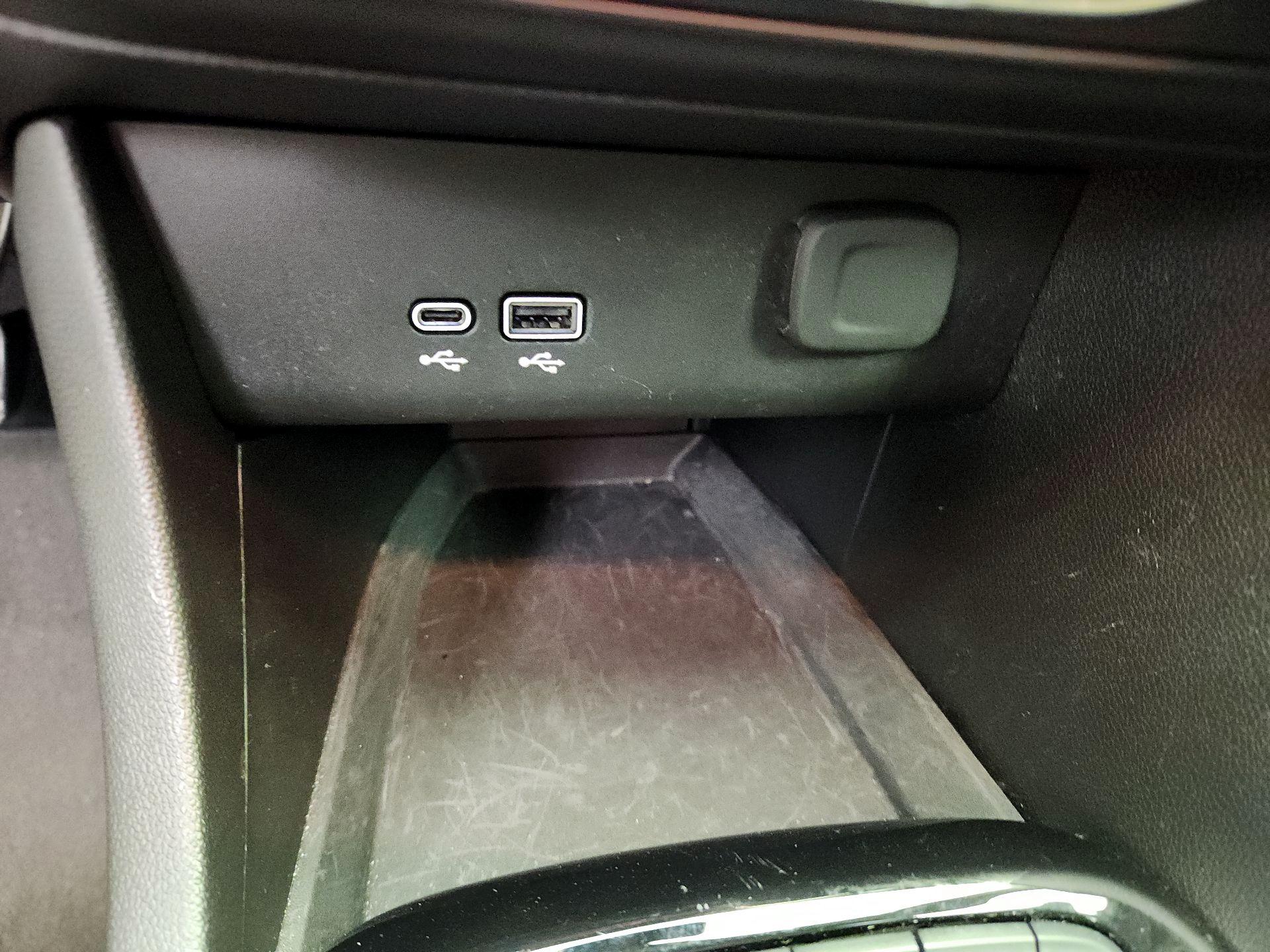 Thumbnail: 2025 Buick Encore GX - 18