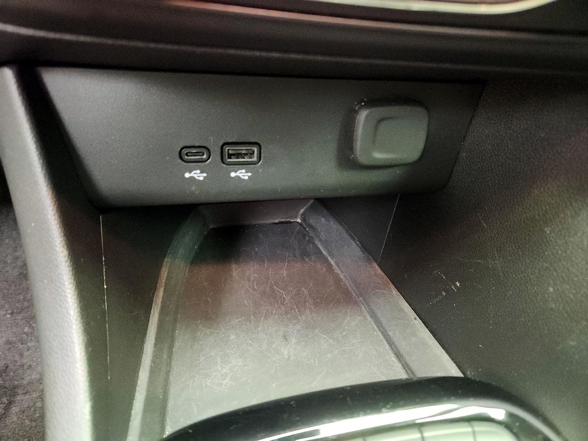 Thumbnail: 2025 Buick Encore GX - 18