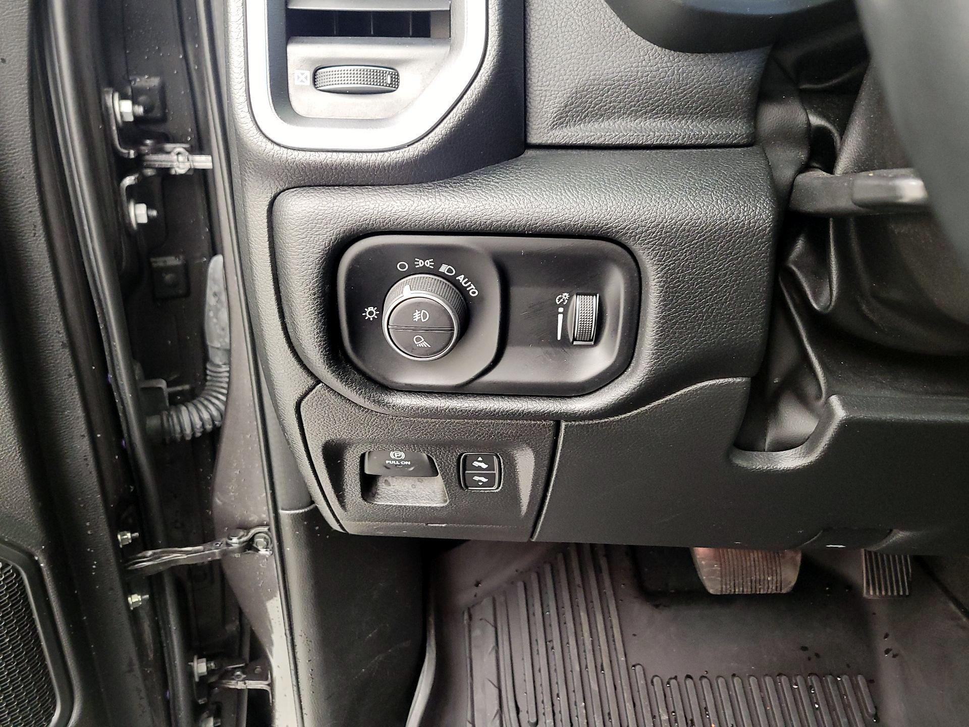 Thumbnail: 2022 RAM 1500 - 13