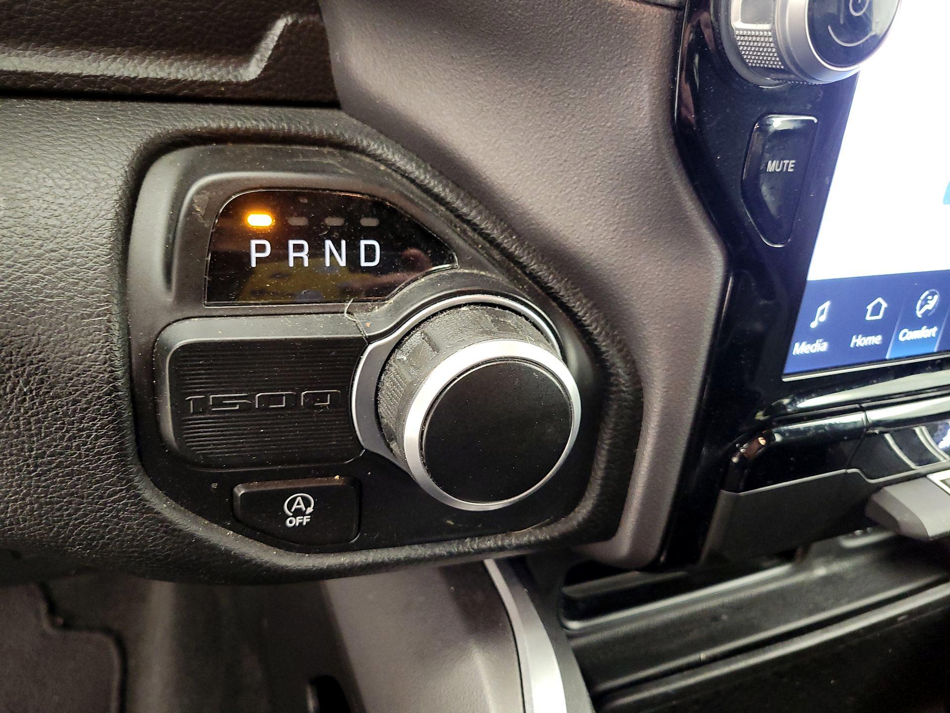 Thumbnail: 2023 RAM 1500 - 17