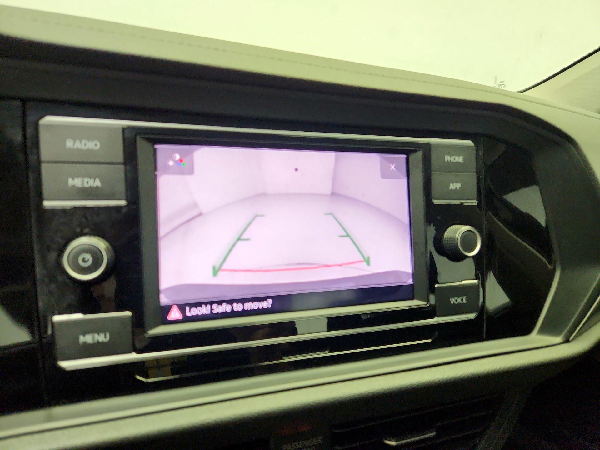 Thumbnail: 2021 Toyota Camry - 14