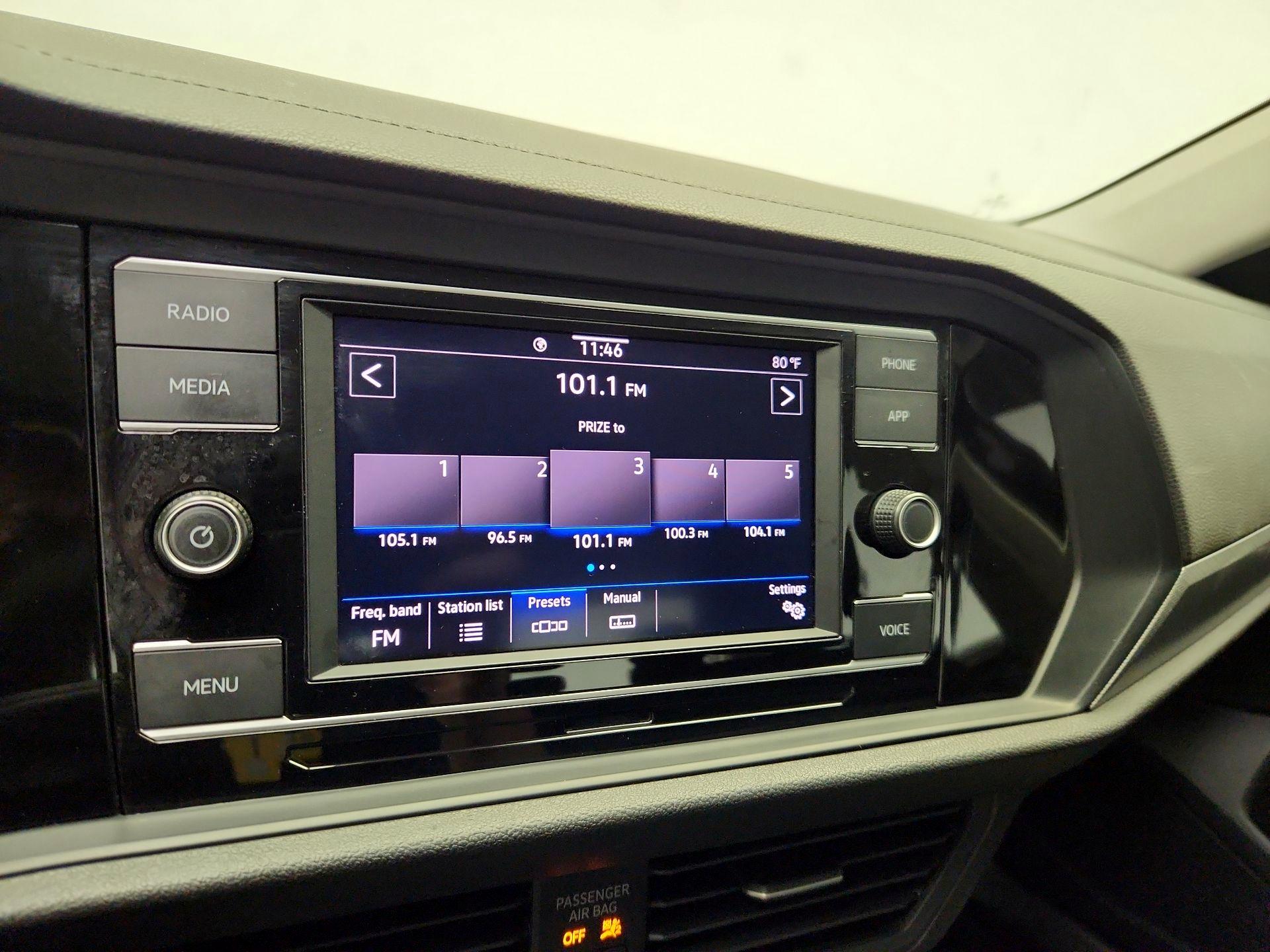 Thumbnail: 2021 Toyota Camry - 15