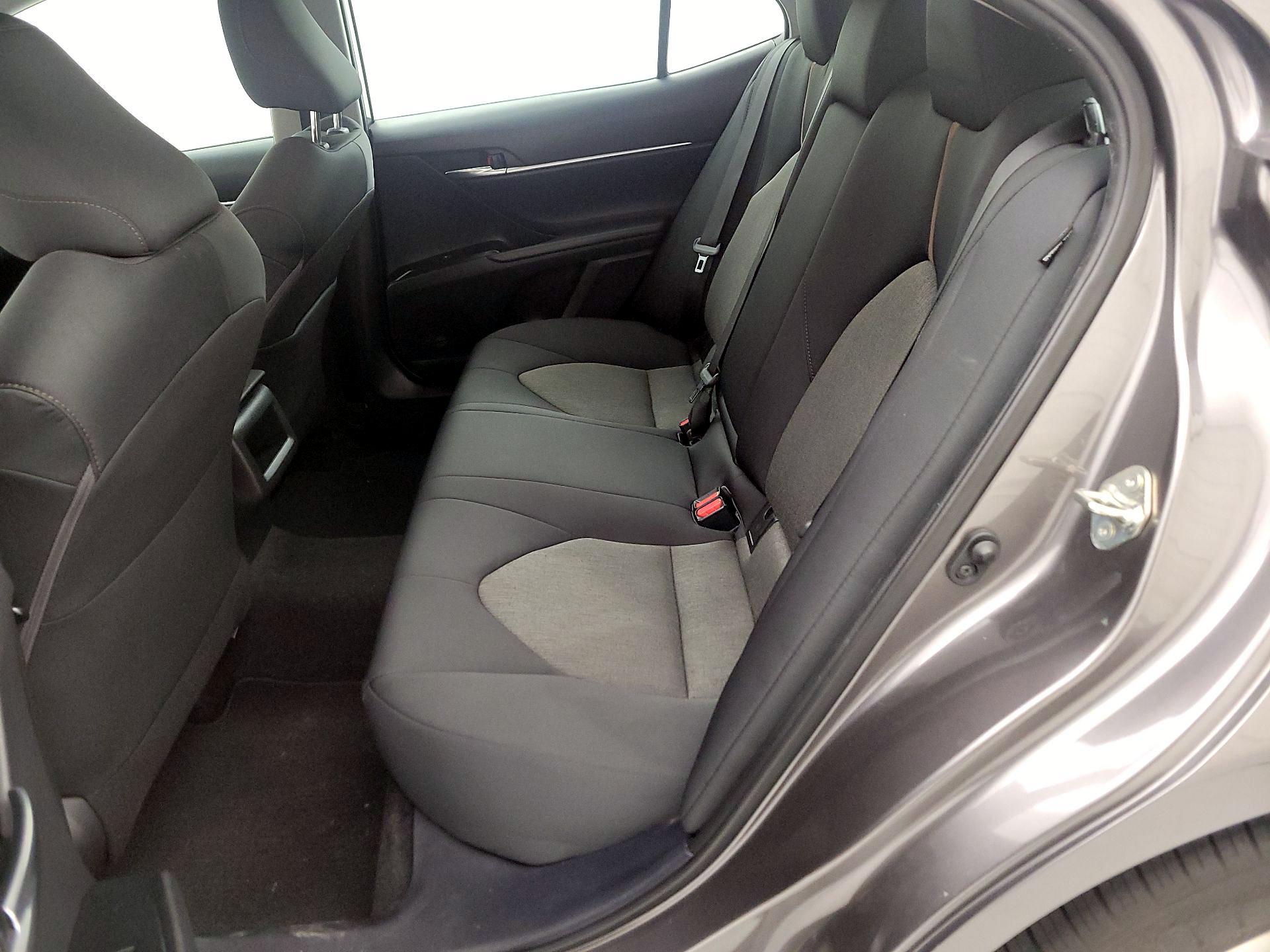 Thumbnail: 2020 Toyota Camry - 19