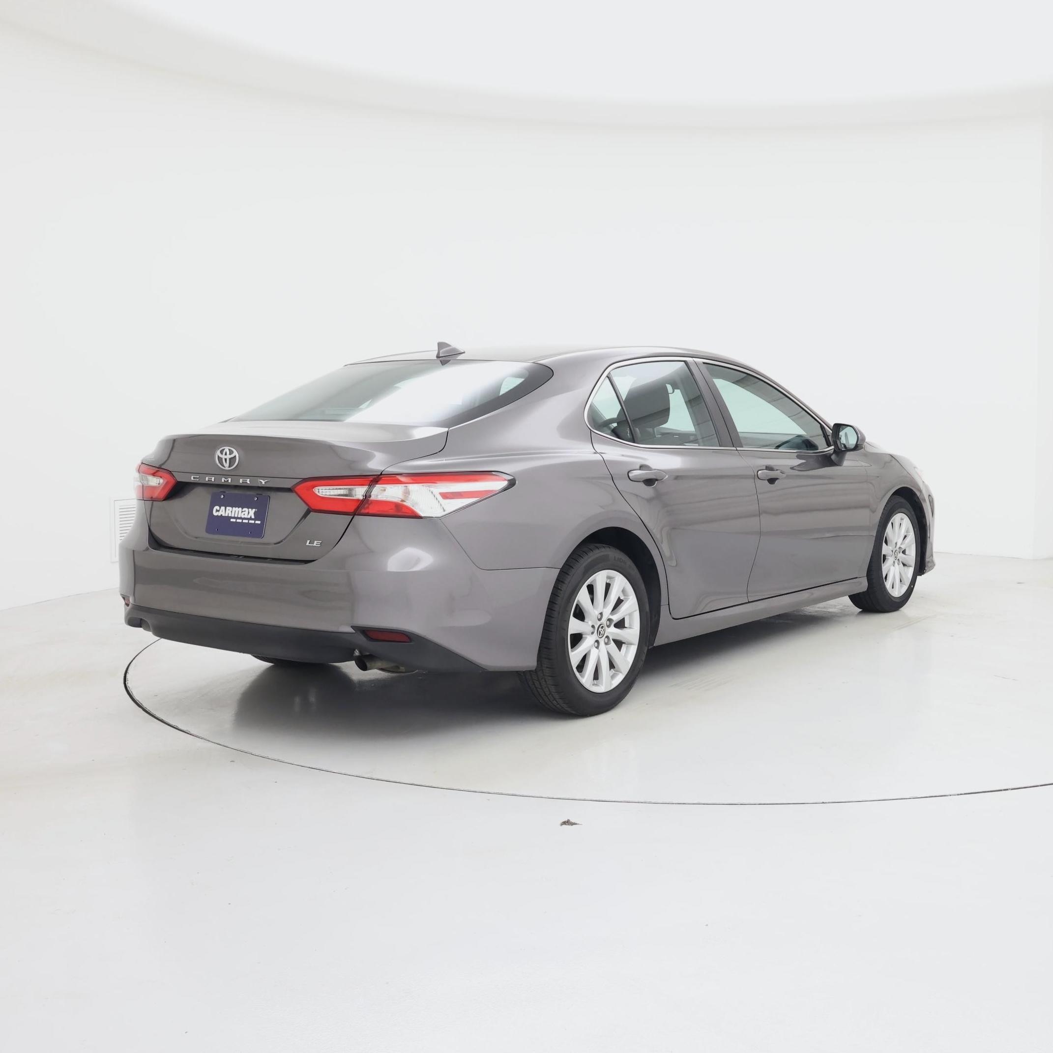 Thumbnail: 2020 Toyota Camry - 8