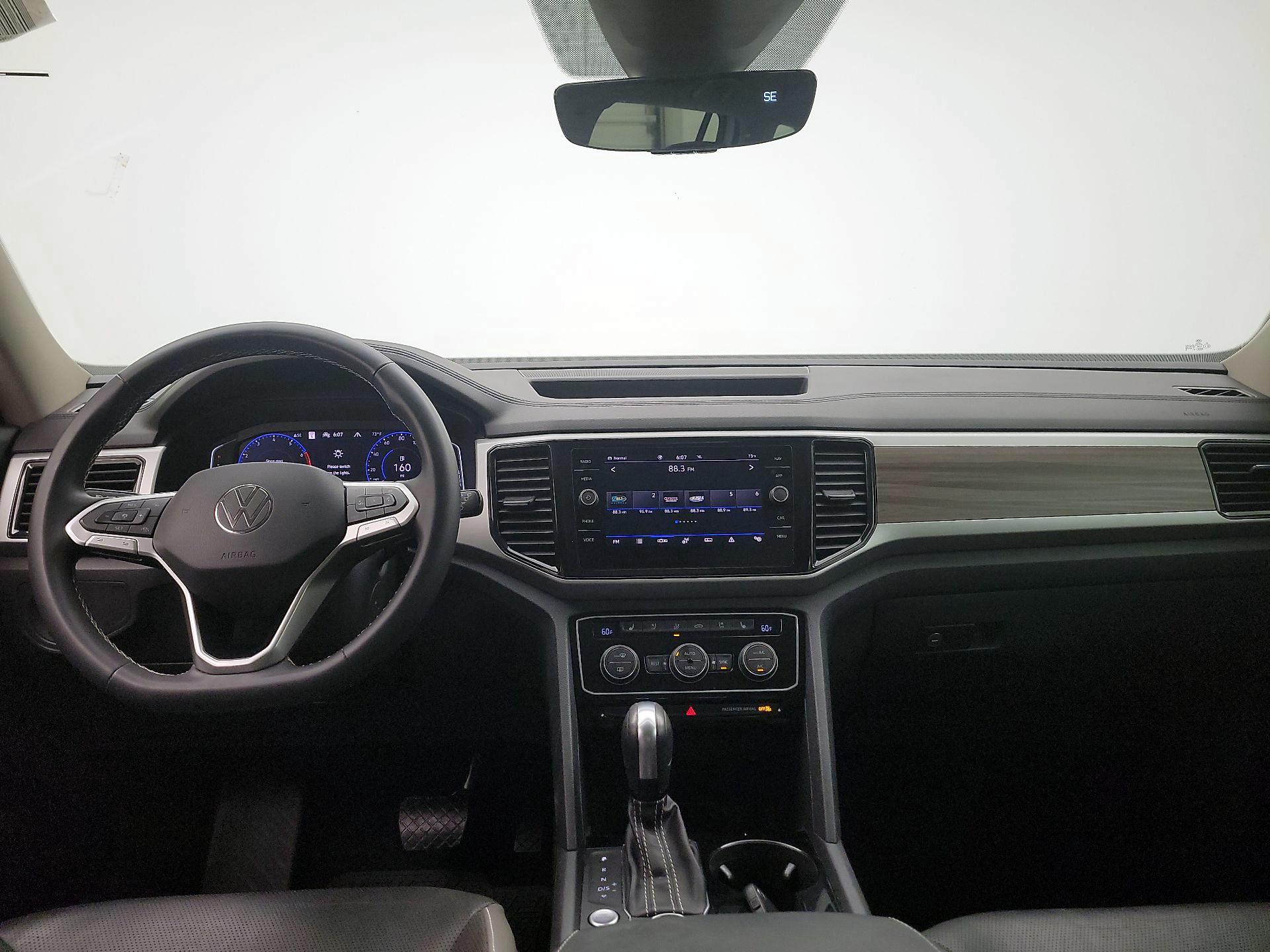 Thumbnail: 2021 Volkswagen Atlas - 9