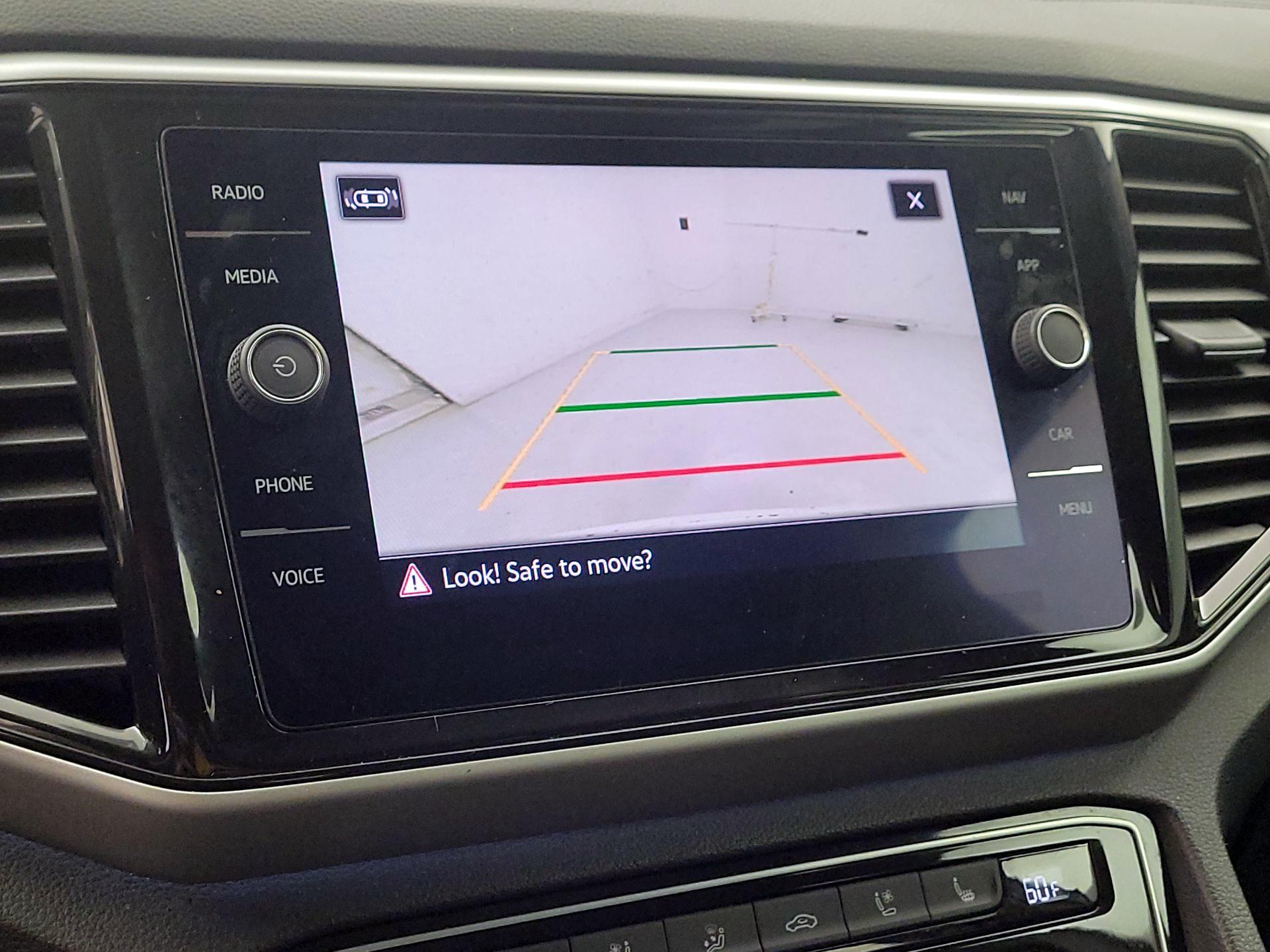 Thumbnail: 2021 Volkswagen Atlas - 14