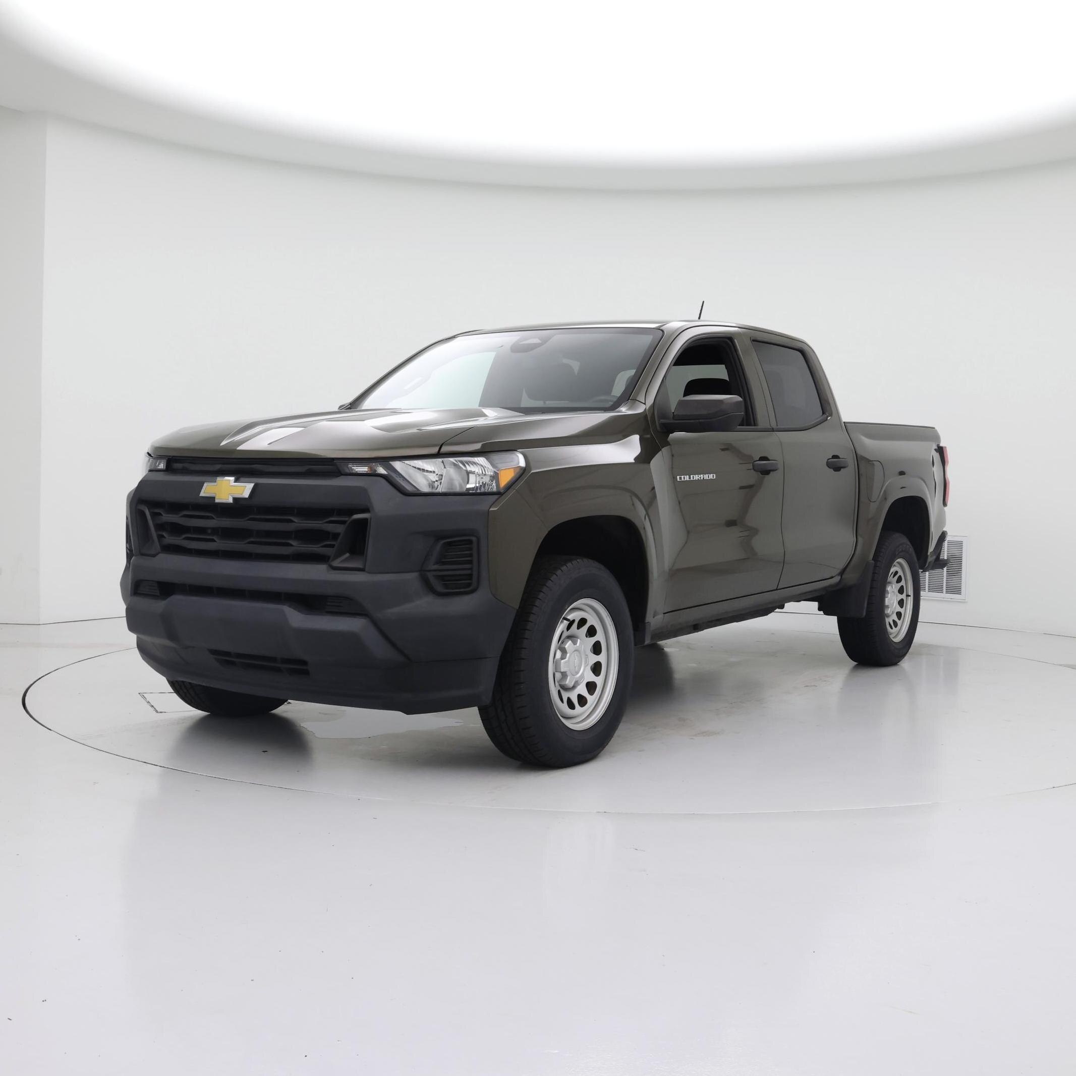 Thumbnail: 2023 Chevrolet Colorado - 4