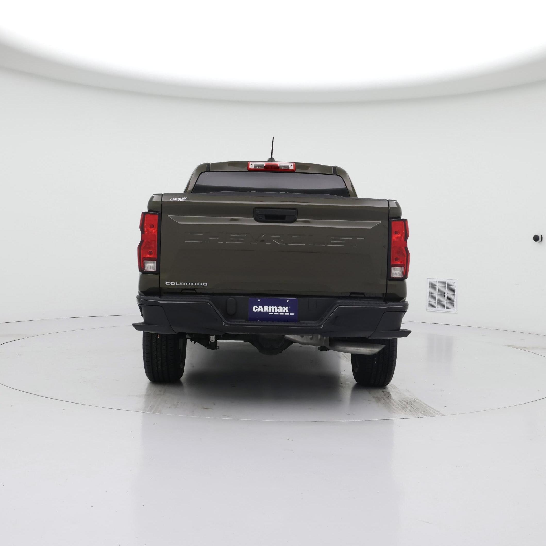 Thumbnail: 2023 Chevrolet Colorado - 6