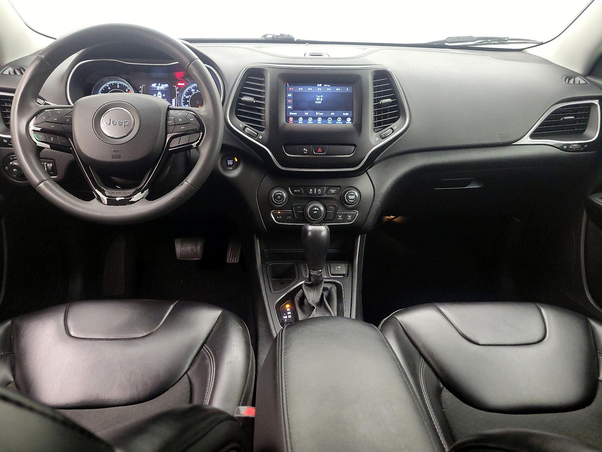 Thumbnail: 2020 Jeep Cherokee - 9