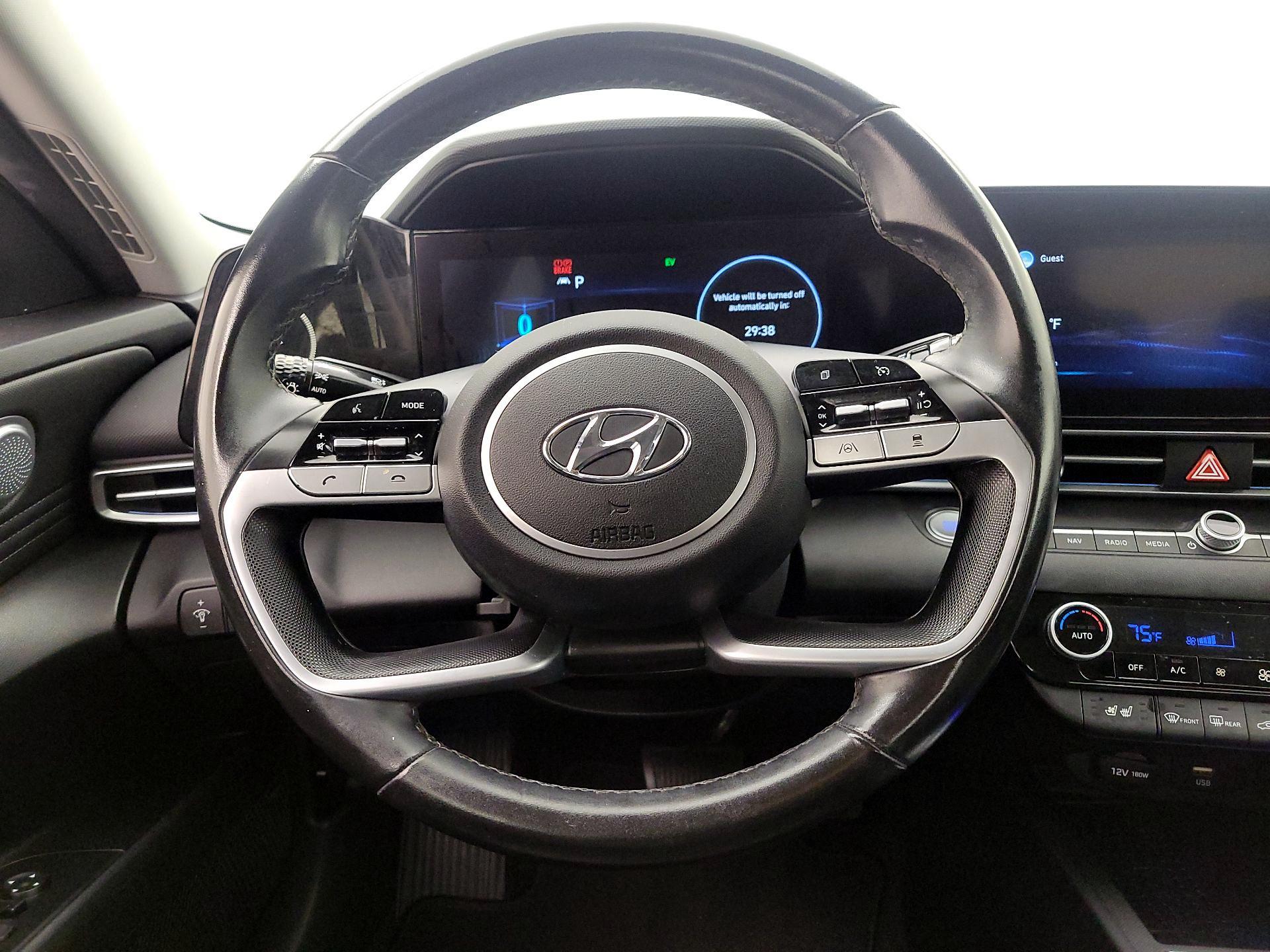 Thumbnail: 2021 Hyundai Elantra - 10