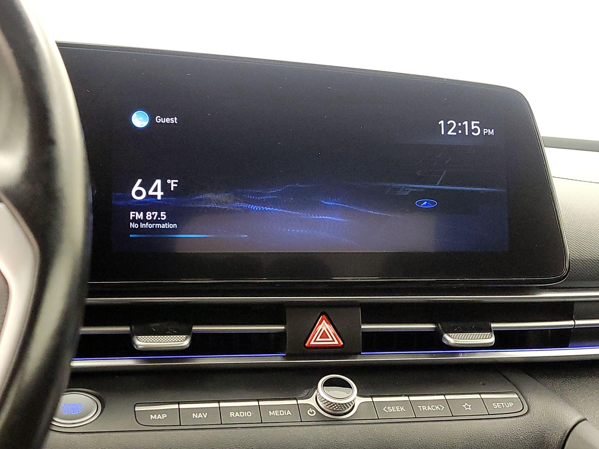 Thumbnail: 2021 Hyundai Elantra - 15