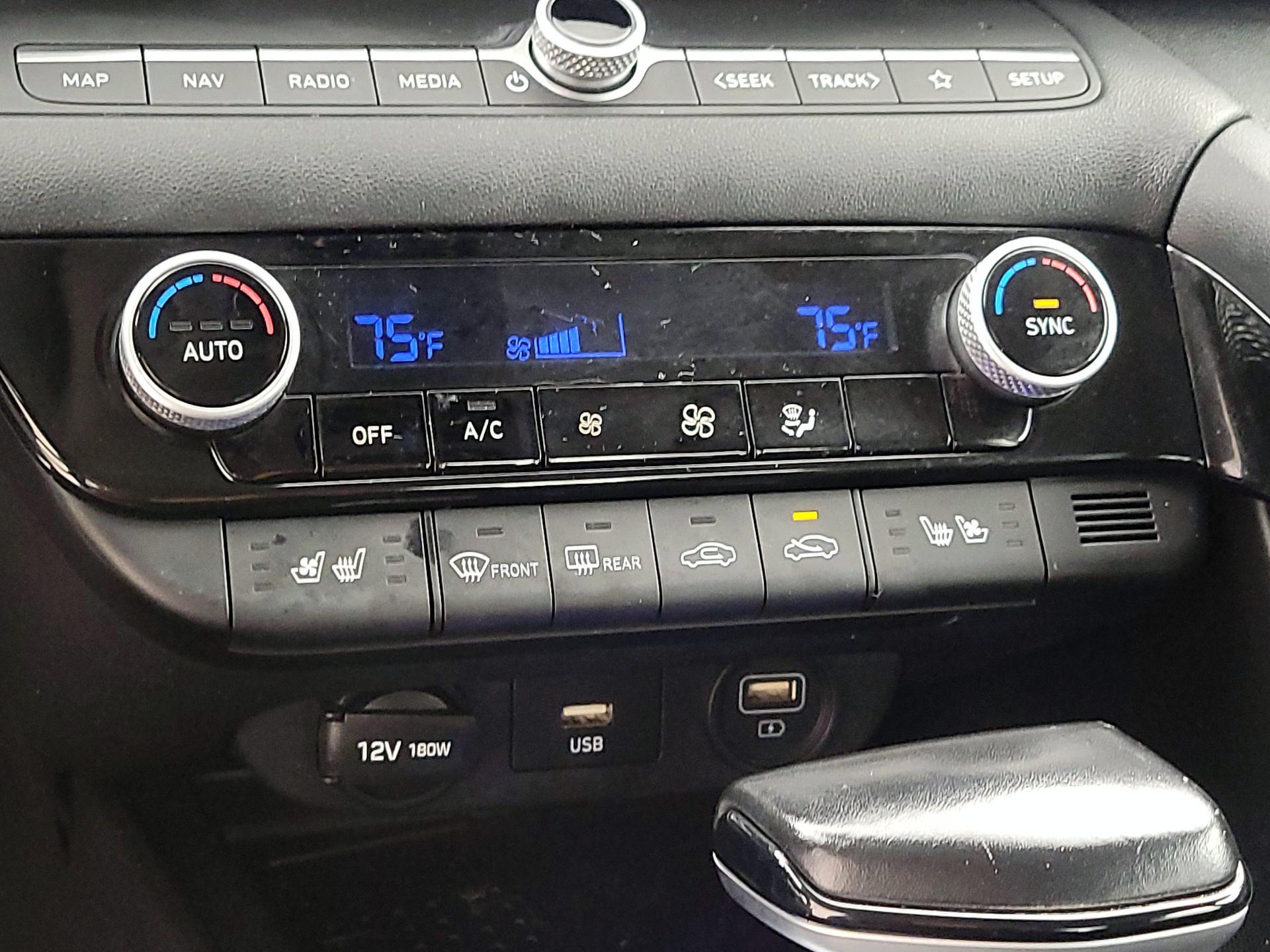 Thumbnail: 2021 Hyundai Elantra - 16