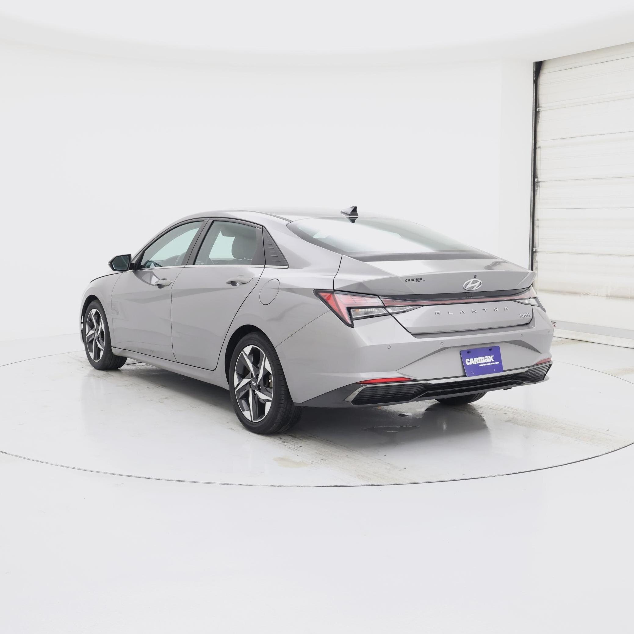 Thumbnail: 2021 Hyundai Elantra - 2