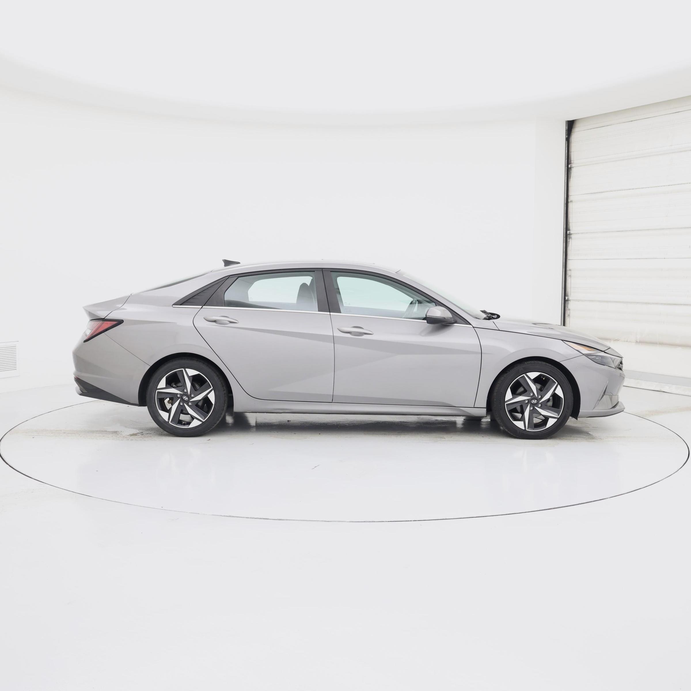 Thumbnail: 2021 Hyundai Elantra - 7