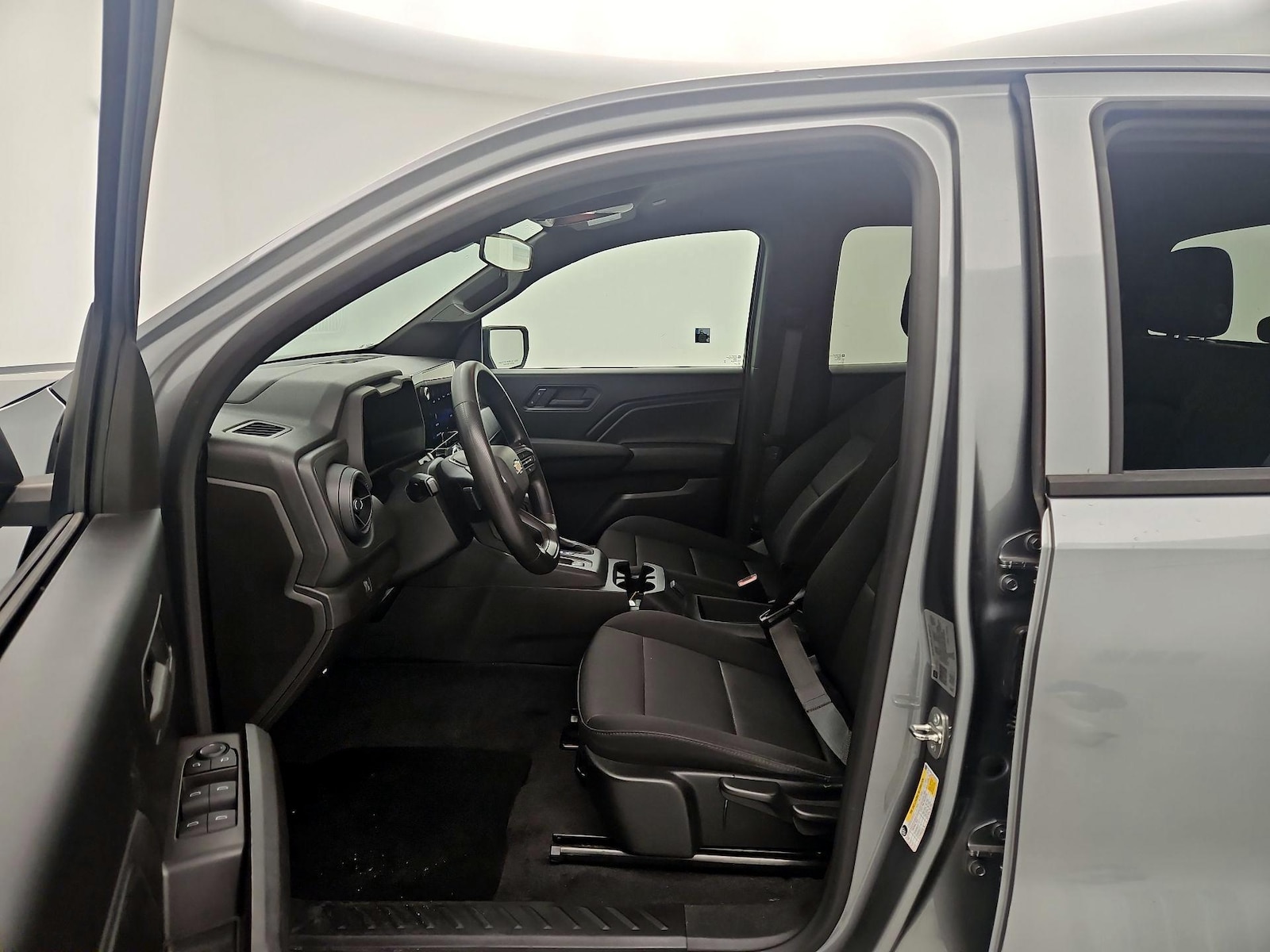 2023 Chevrolet Colorado Work Truck - Photo 12