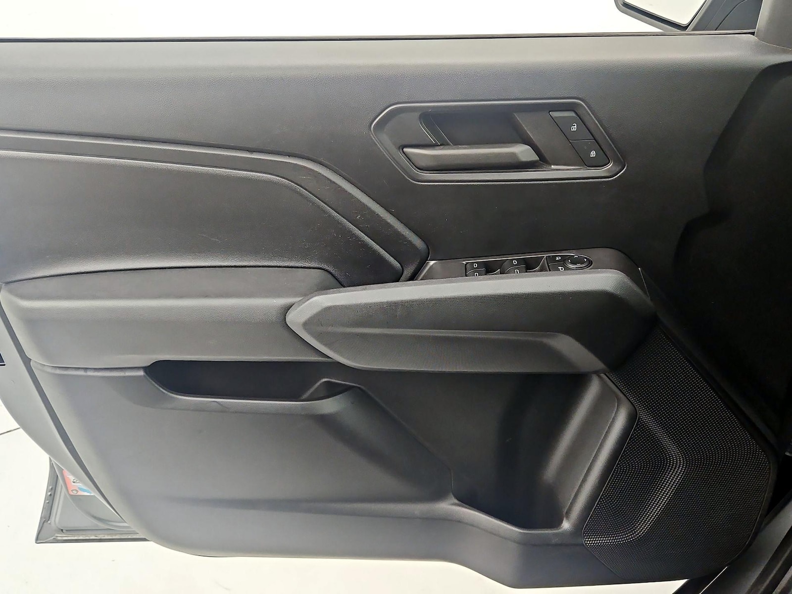 2023 Chevrolet Colorado Work Truck - Photo 13