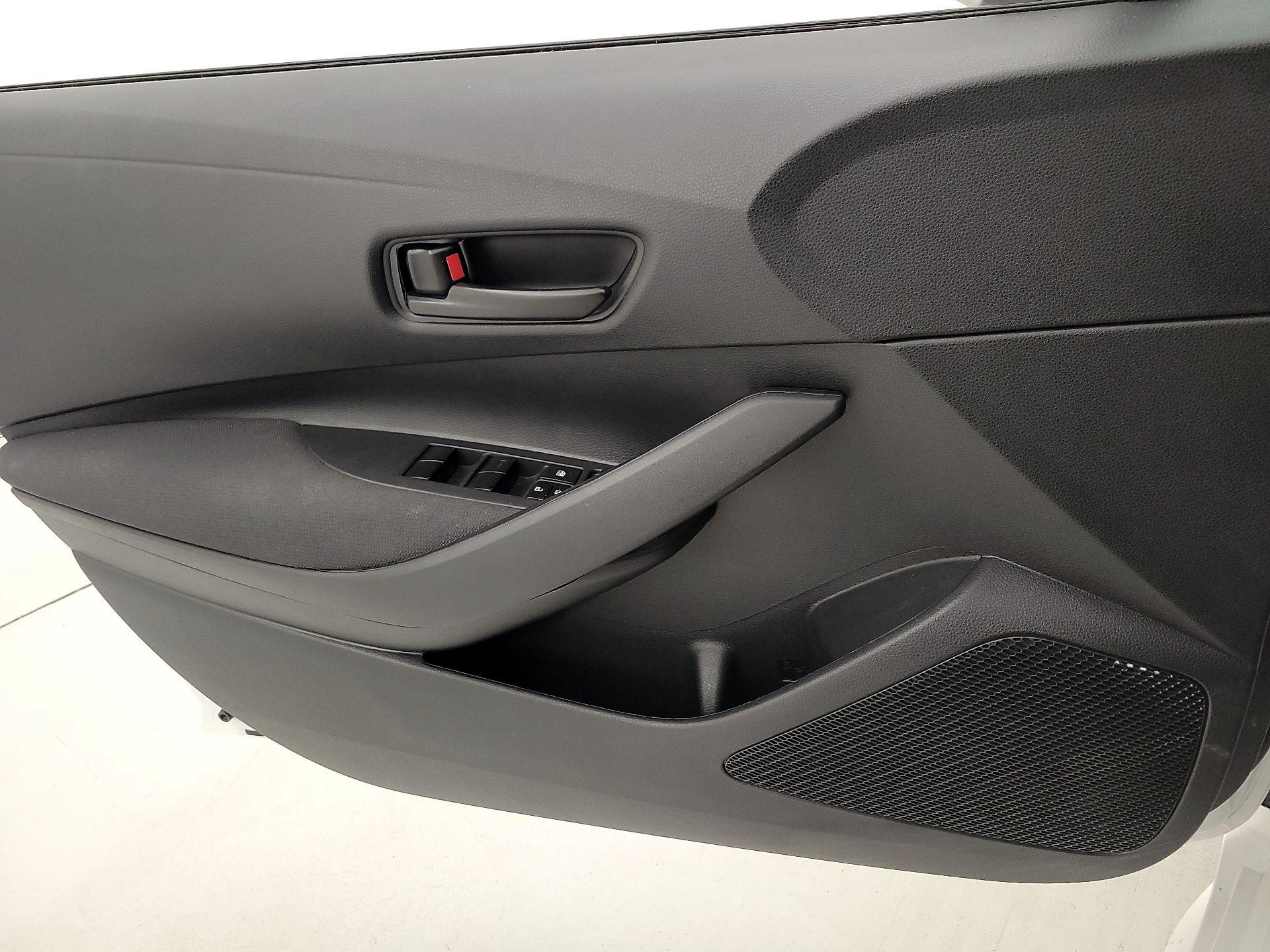 Thumbnail: 2024 Toyota Corolla - 12