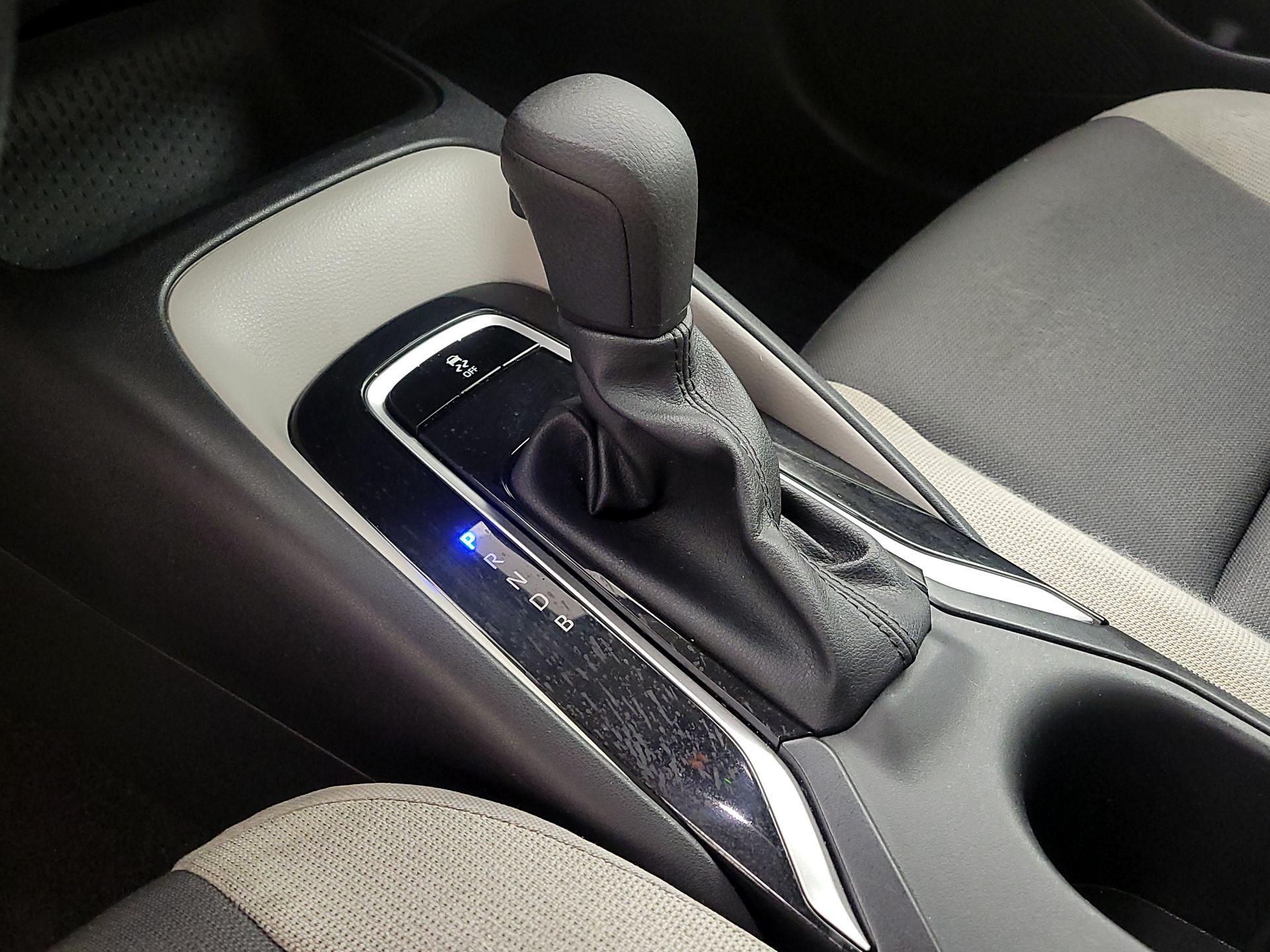 Thumbnail: 2025 Toyota Corolla - 17