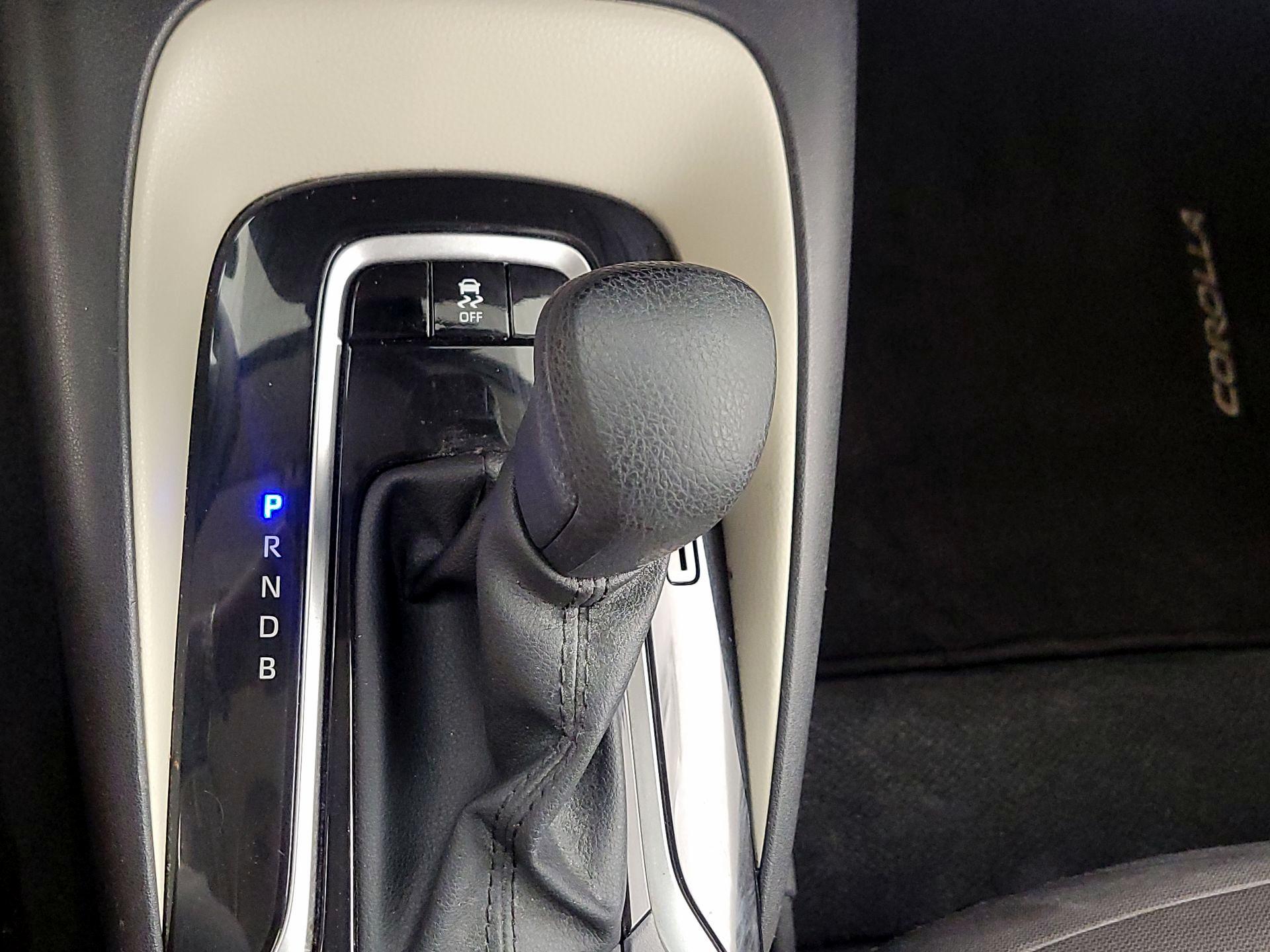 Thumbnail: 2025 Toyota Corolla - 17