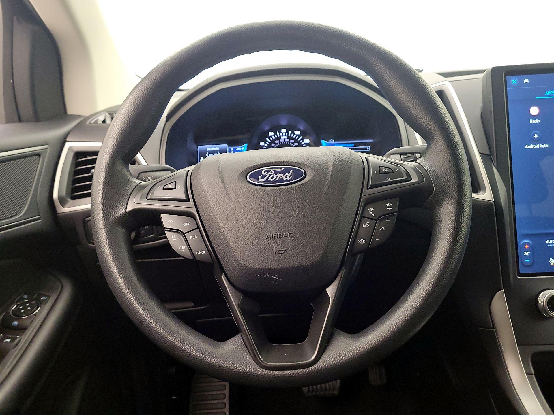 Thumbnail: 2022 Ford Edge - 10