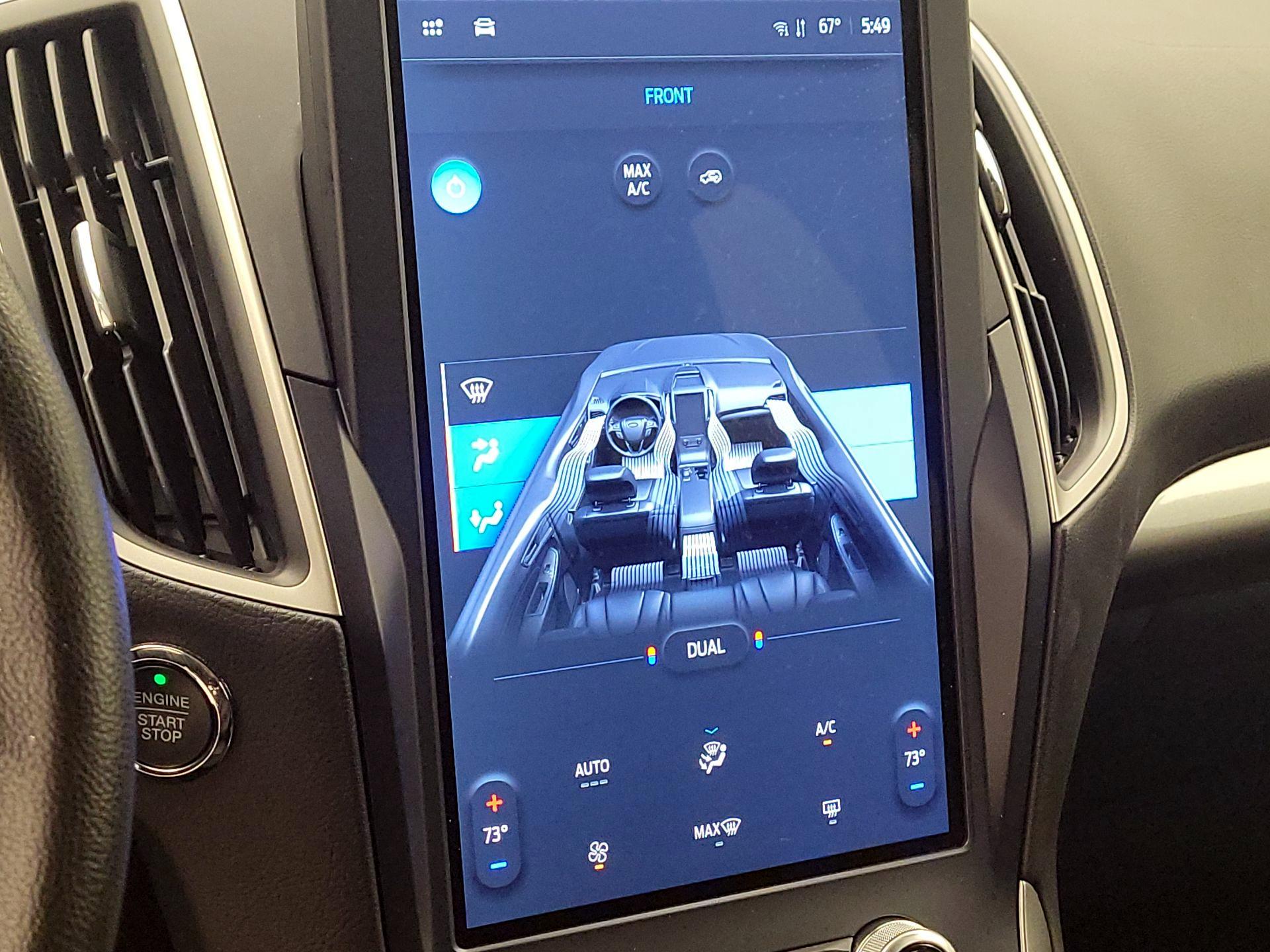 Thumbnail: 2022 Ford Edge - 16