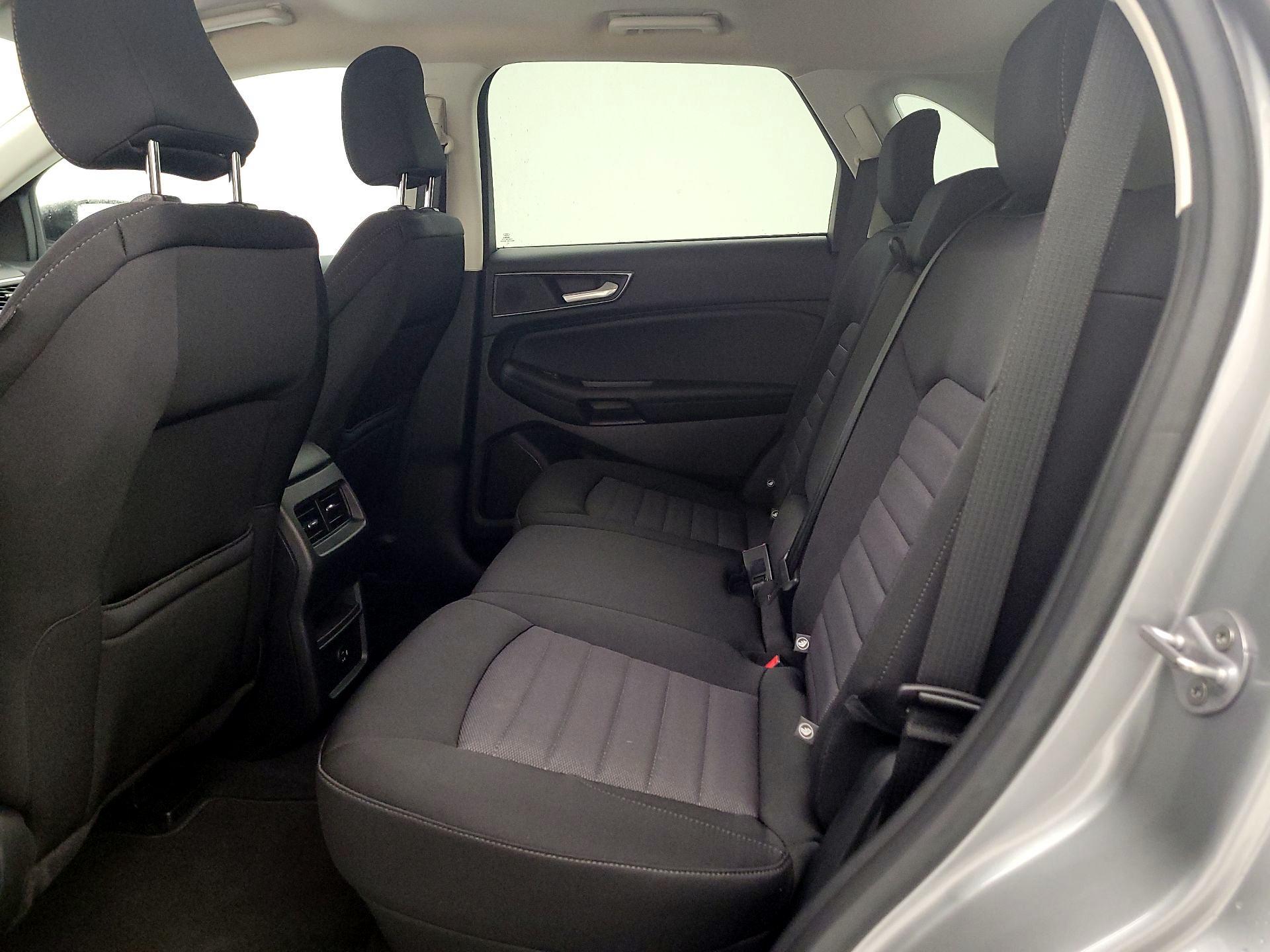 Thumbnail: 2022 Ford Edge - 19