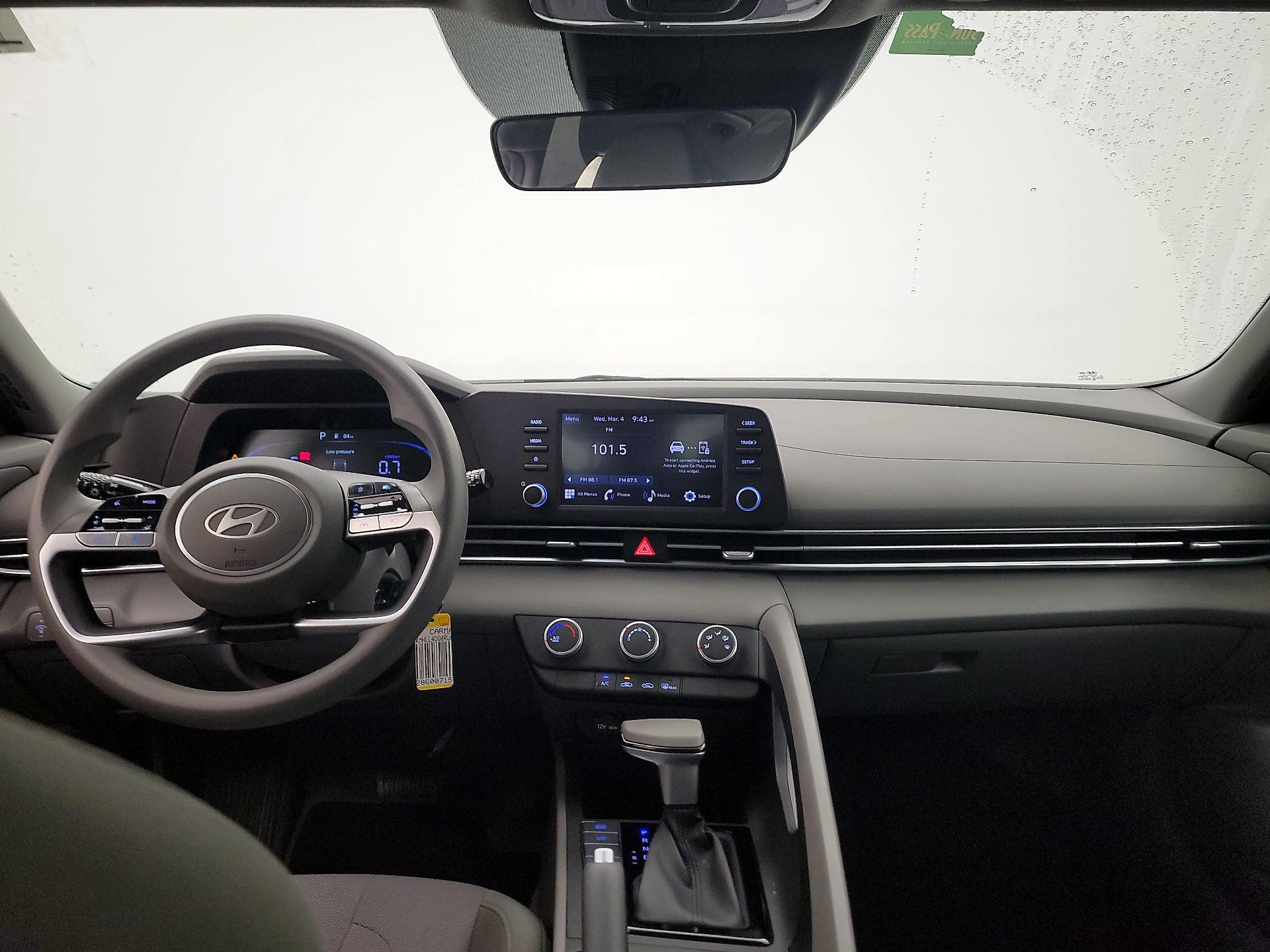 Thumbnail: 2024 Hyundai Elantra - 9