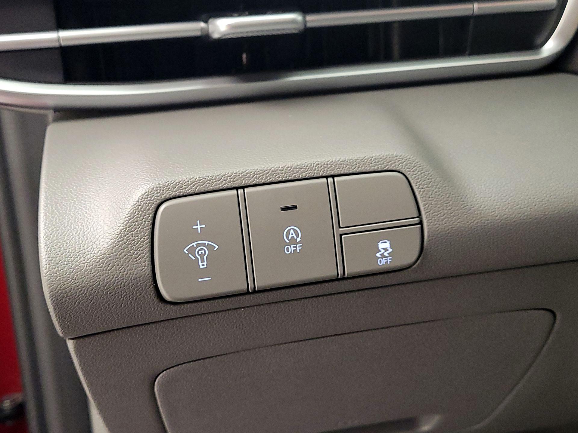 Thumbnail: 2024 Hyundai Elantra - 13