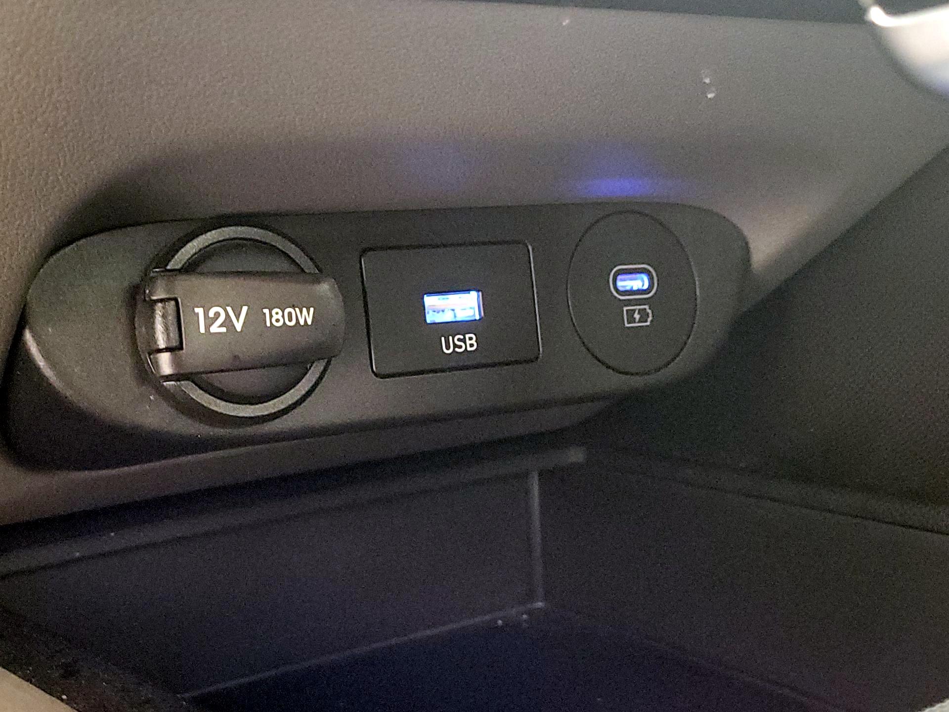 Thumbnail: 2024 Hyundai Elantra - 18