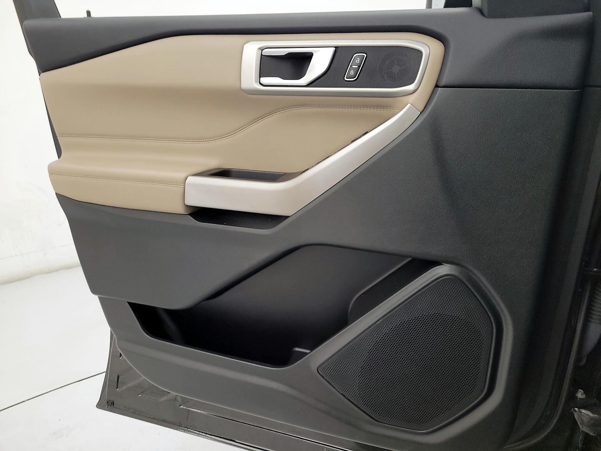 Thumbnail: 2023 Ford Explorer - 12