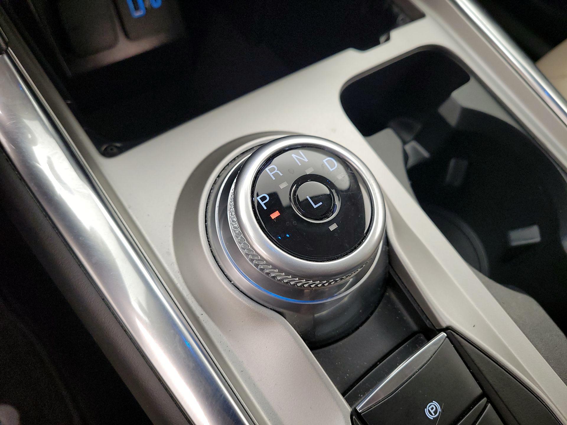 Thumbnail: 2023 Ford Explorer - 17