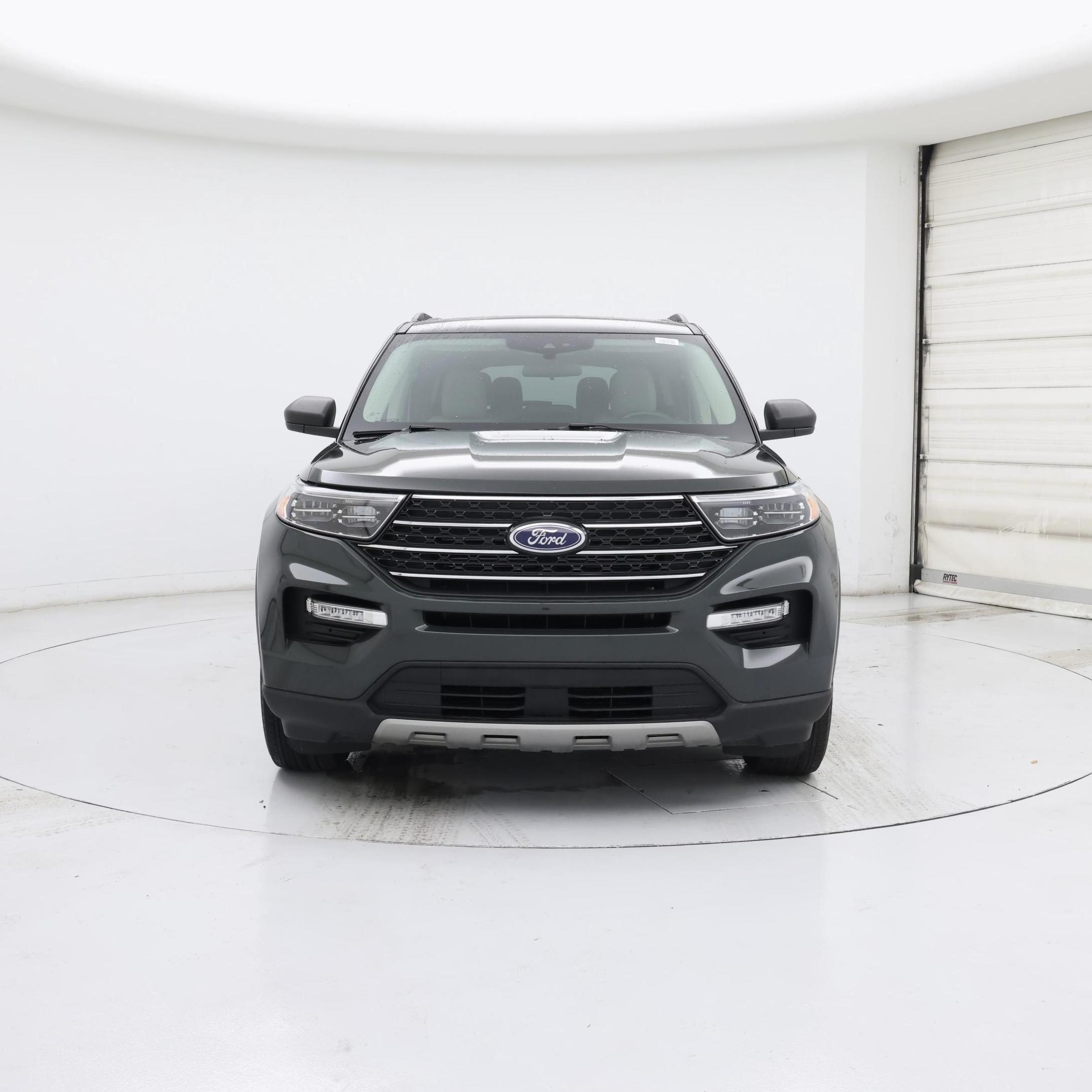 Thumbnail: 2023 Ford Explorer - 5