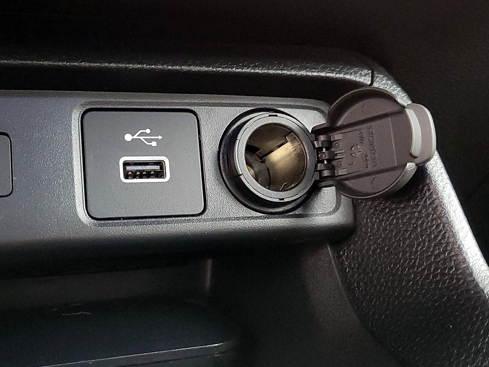 Thumbnail: 2023 Honda Civic - 18