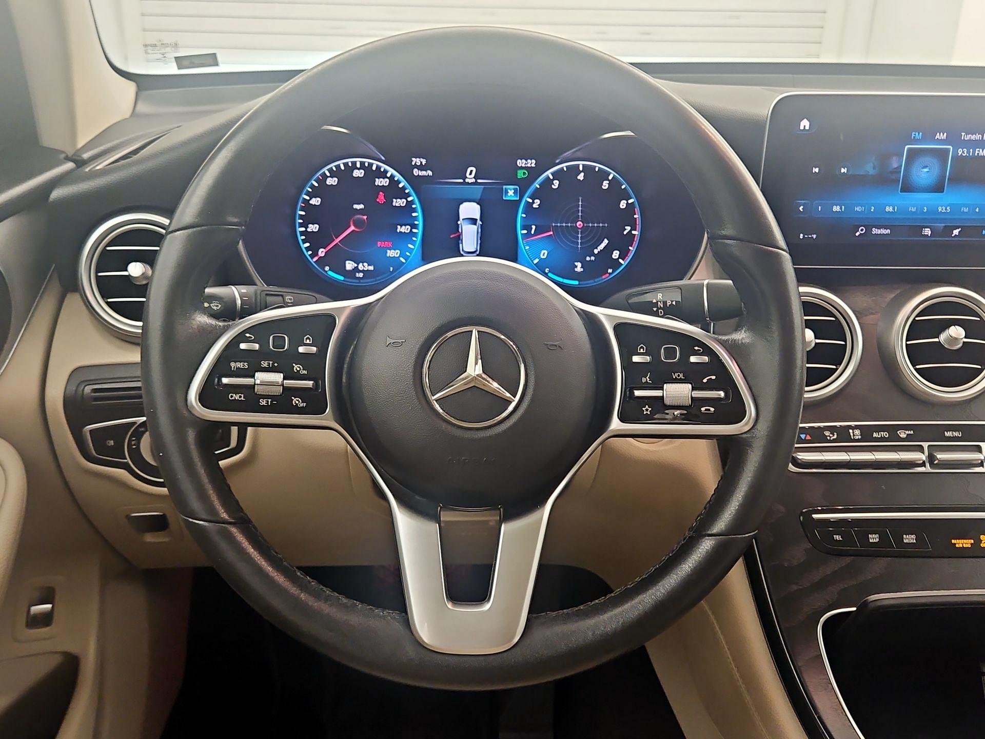 Thumbnail: 2020 Mercedes-Benz GLC - 10