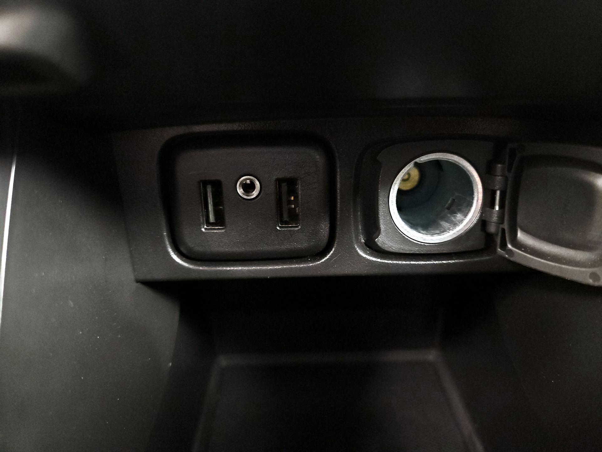 Thumbnail: 2022 Buick Encore - 18