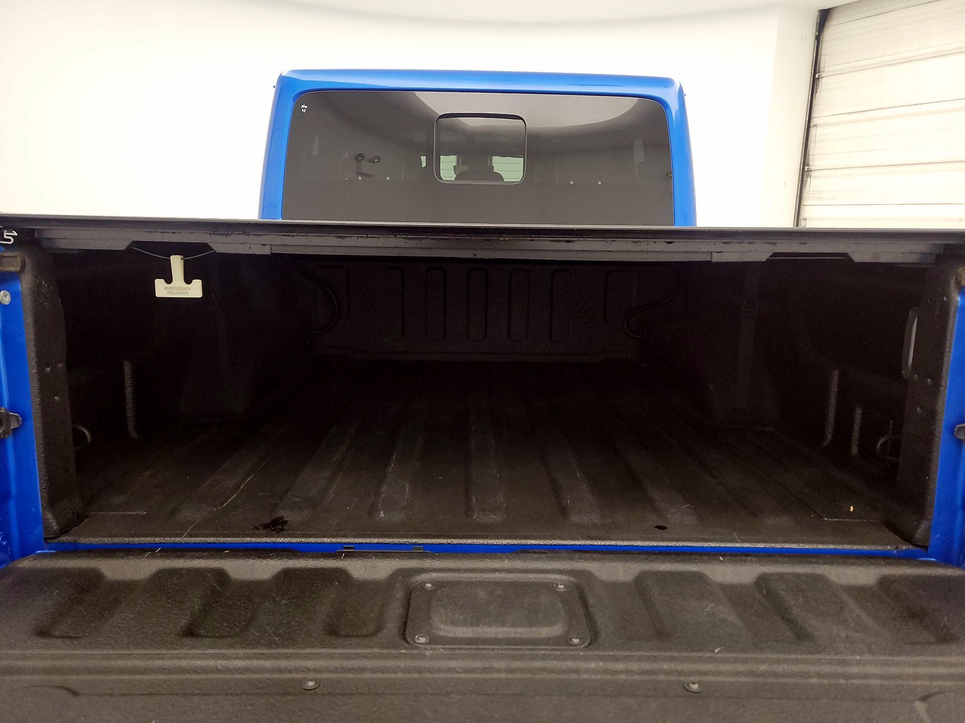 Thumbnail: 2022 Jeep Gladiator - 20