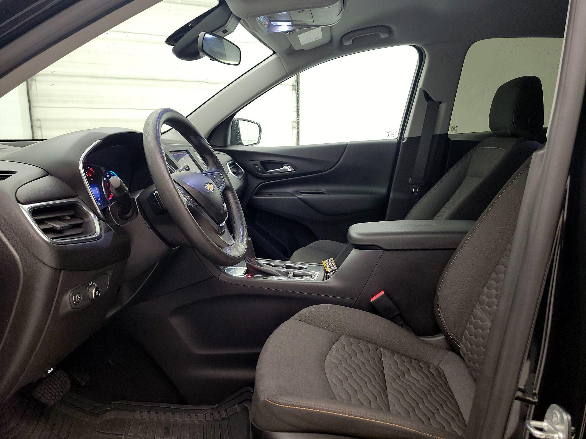 Thumbnail: 2021 Chevrolet Equinox - 11