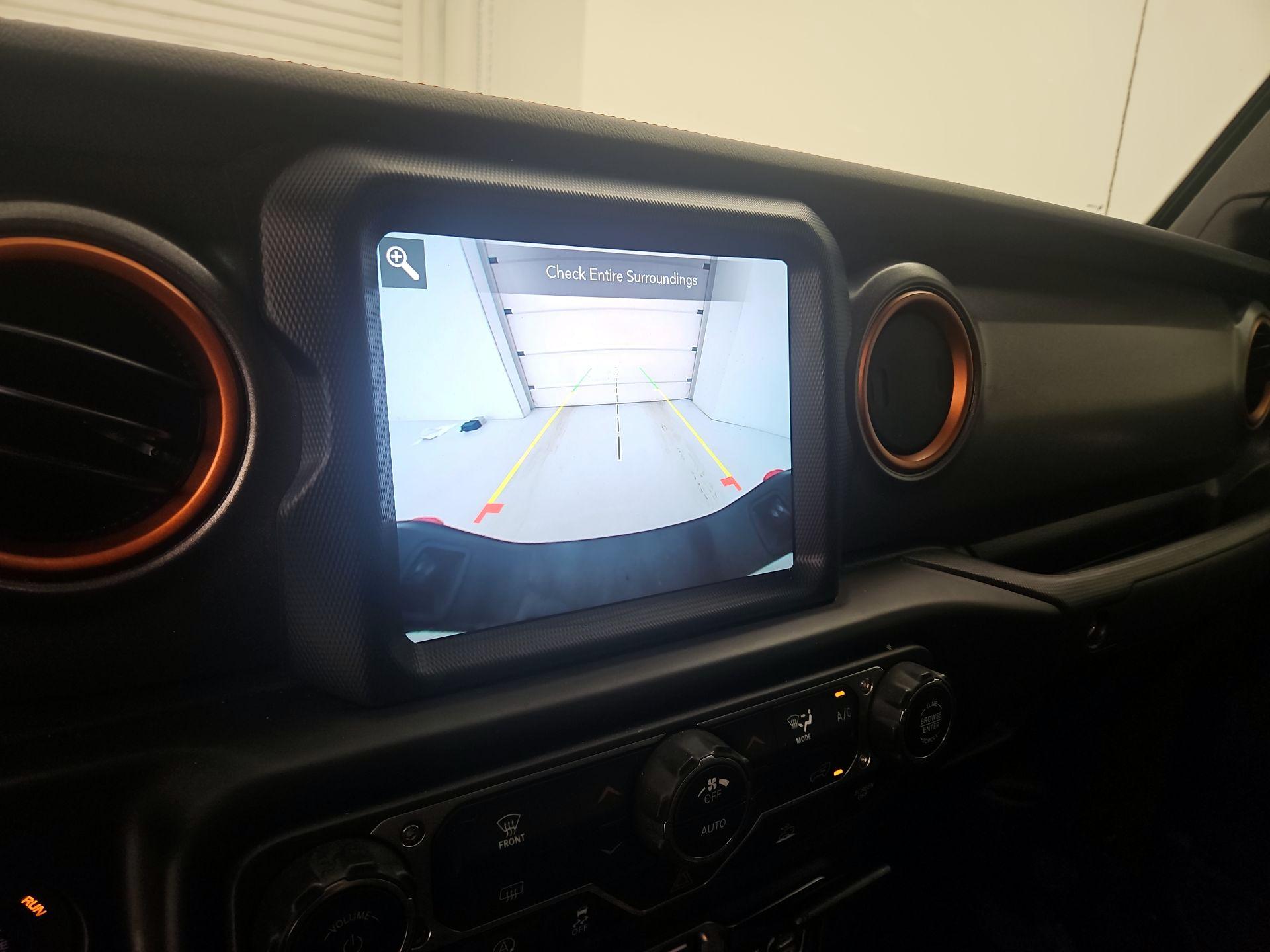 Thumbnail: 2022 Jeep Gladiator - 15