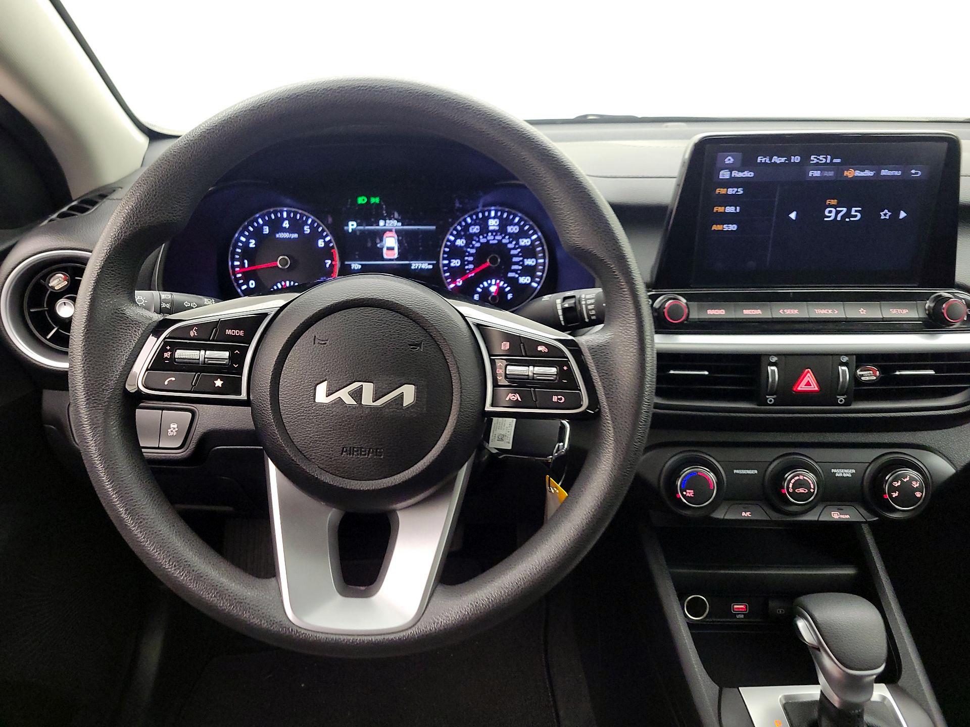 Thumbnail: 2024 Kia Forte - 10