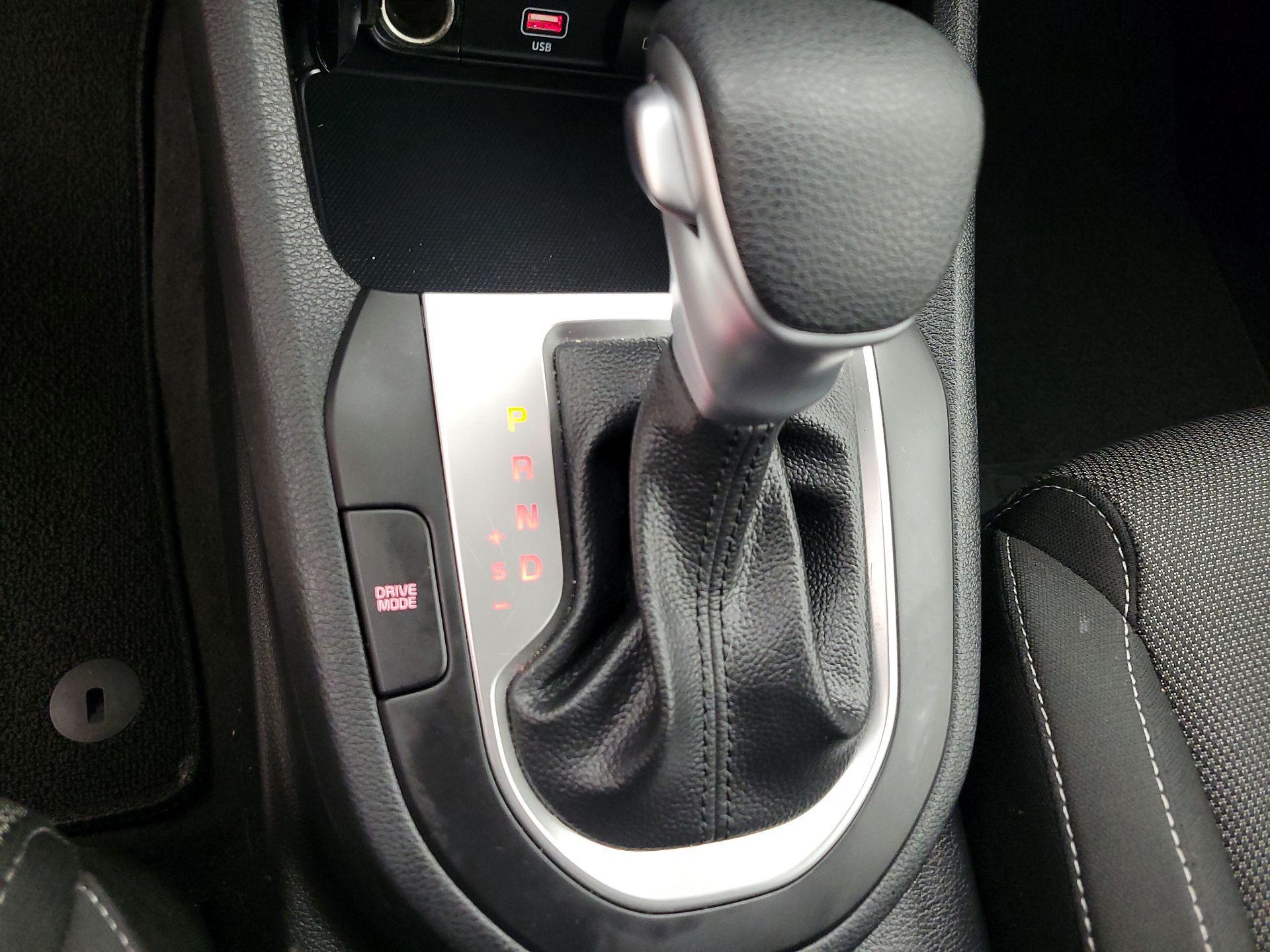 Thumbnail: 2024 Kia Forte - 15