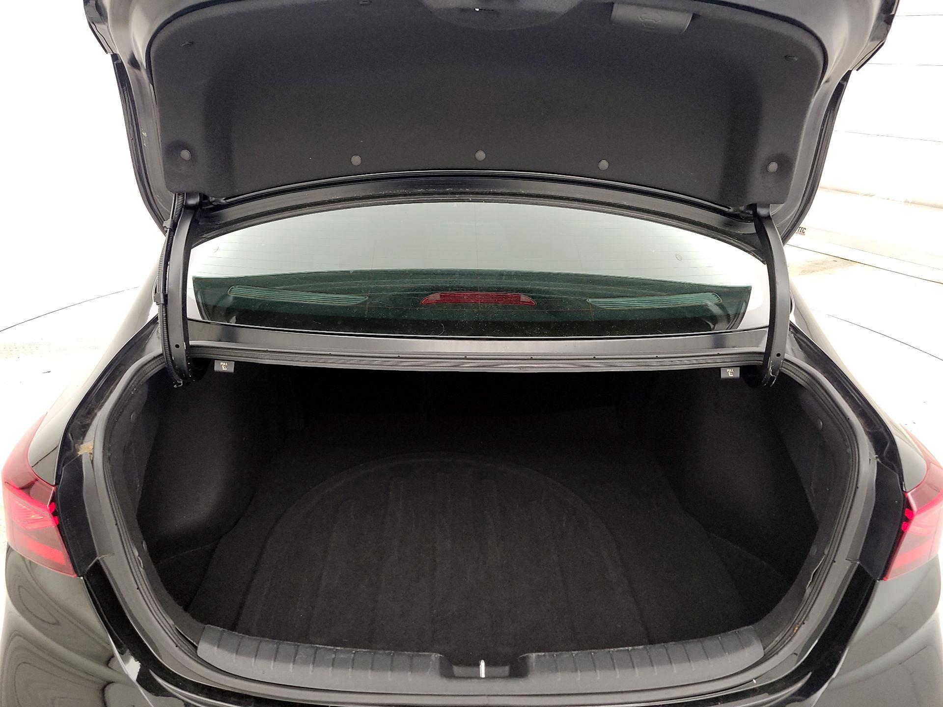 Thumbnail: 2024 Kia Forte - 16