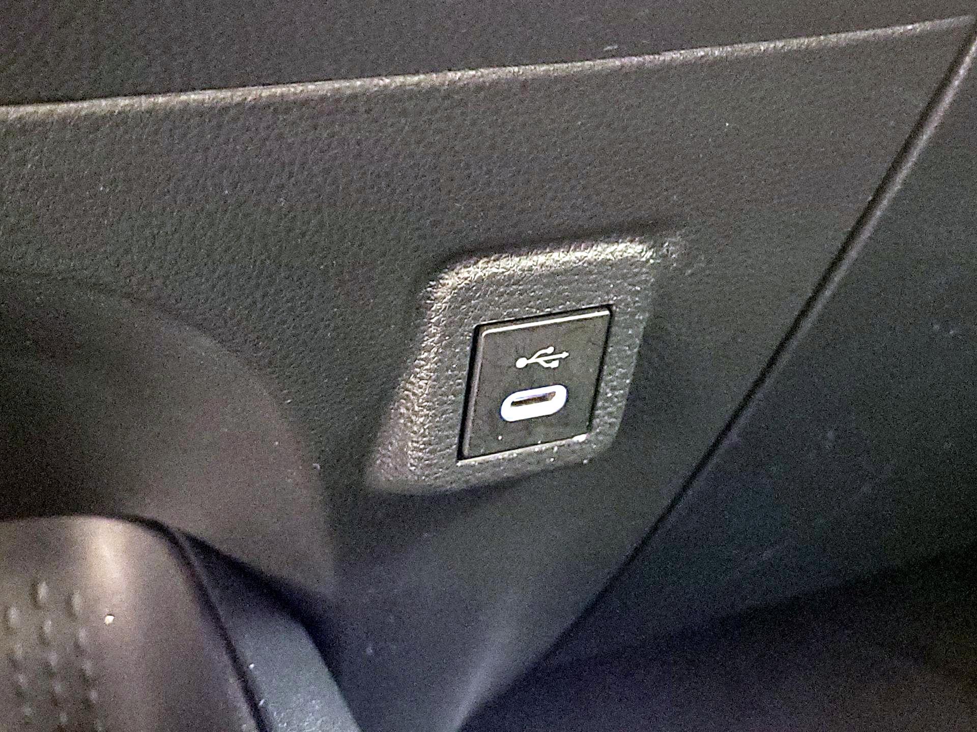 Thumbnail: 2024 Toyota Corolla - 18