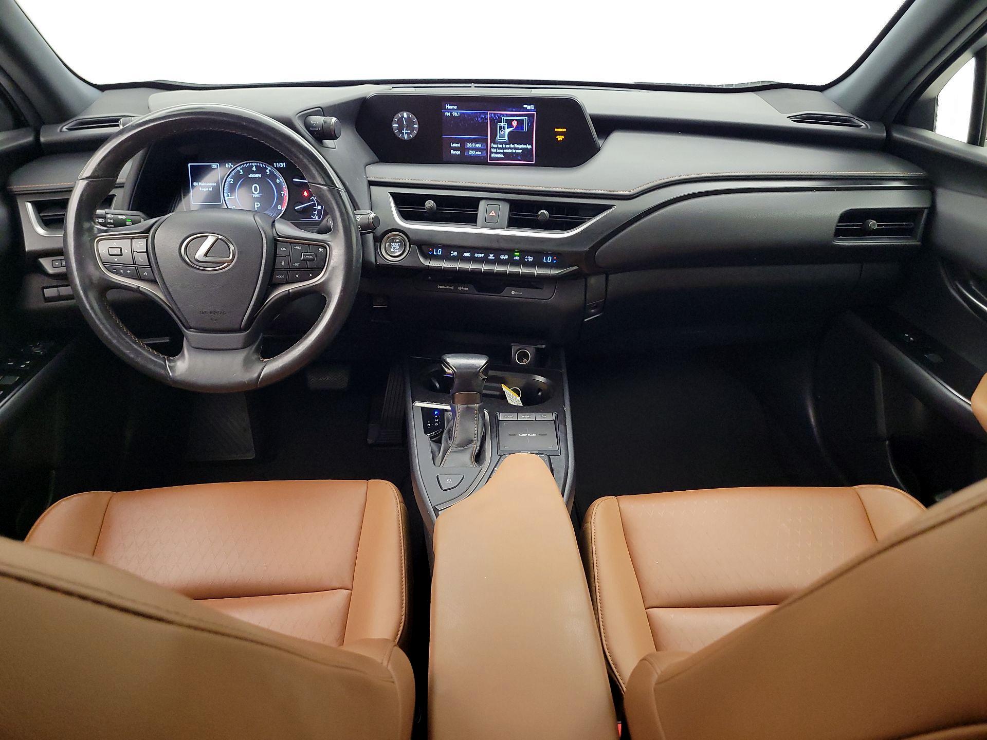 Thumbnail: 2021 Lexus UX - 9