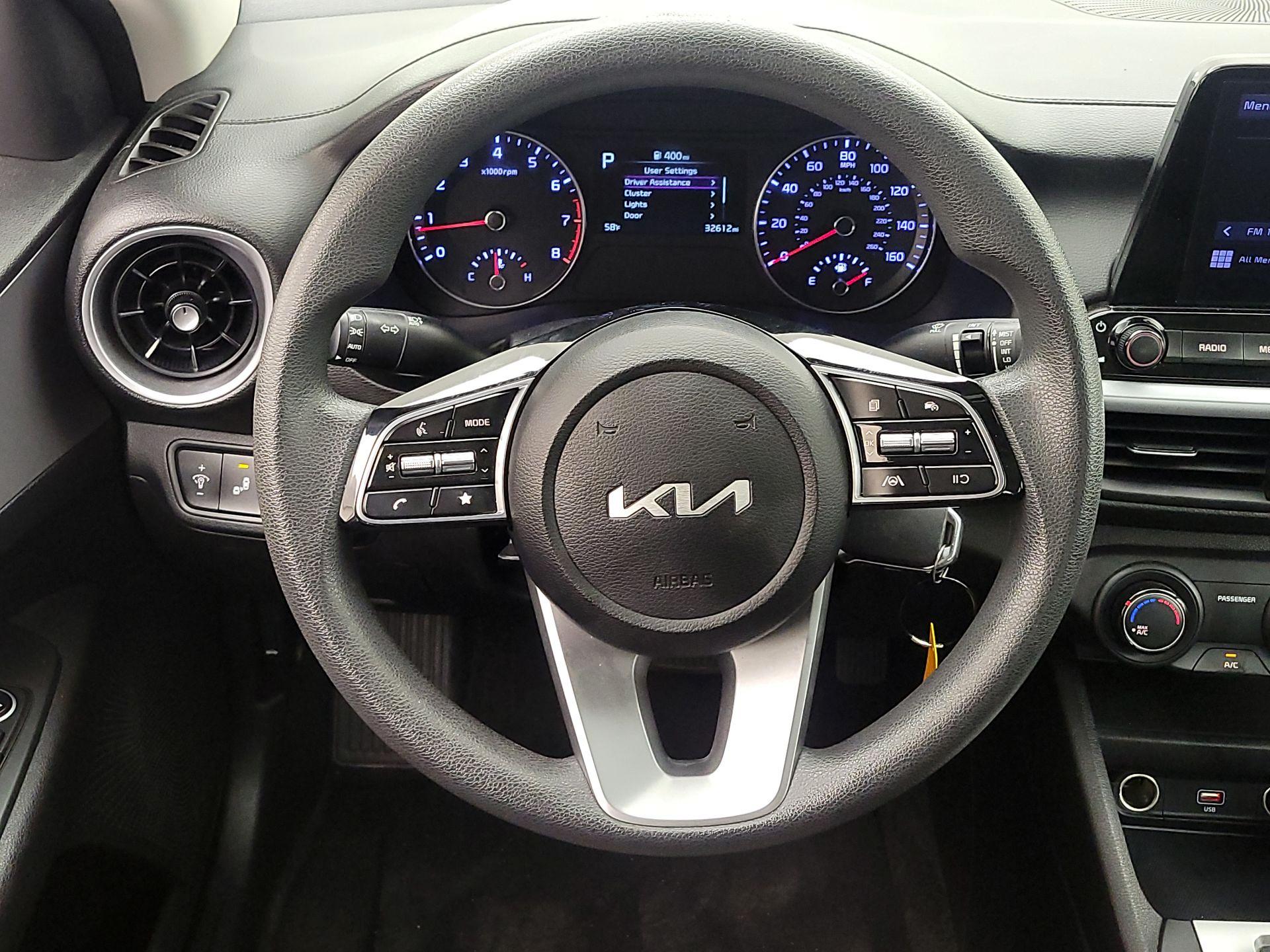 Thumbnail: 2023 Kia Forte - 10