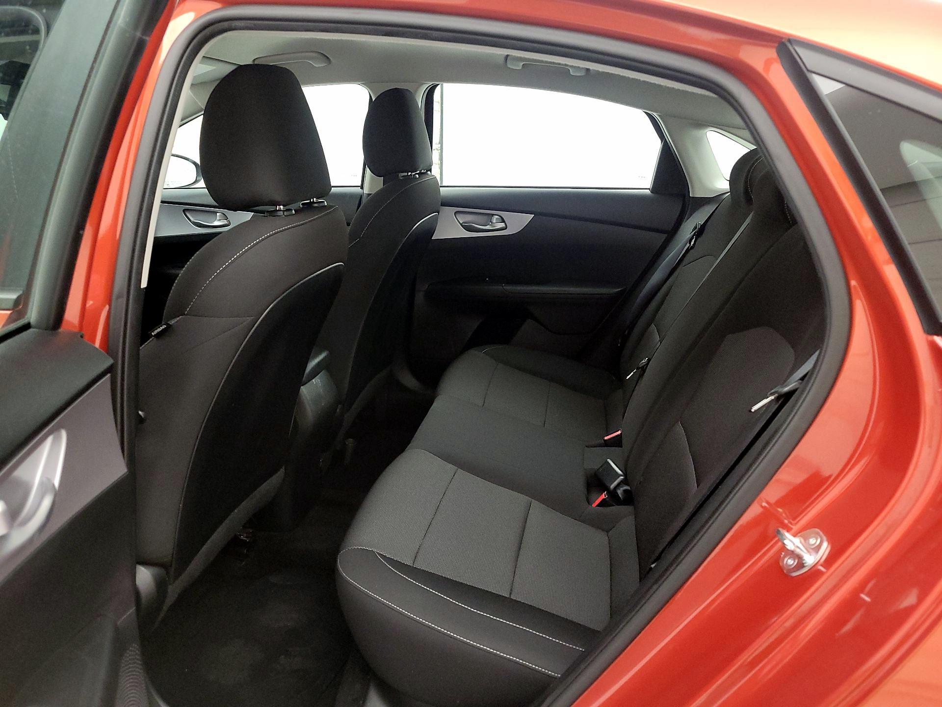 Thumbnail: 2023 Kia Forte - 18