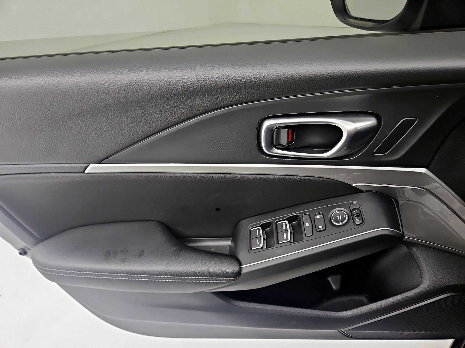 Thumbnail: 2023 Acura Integra - 12