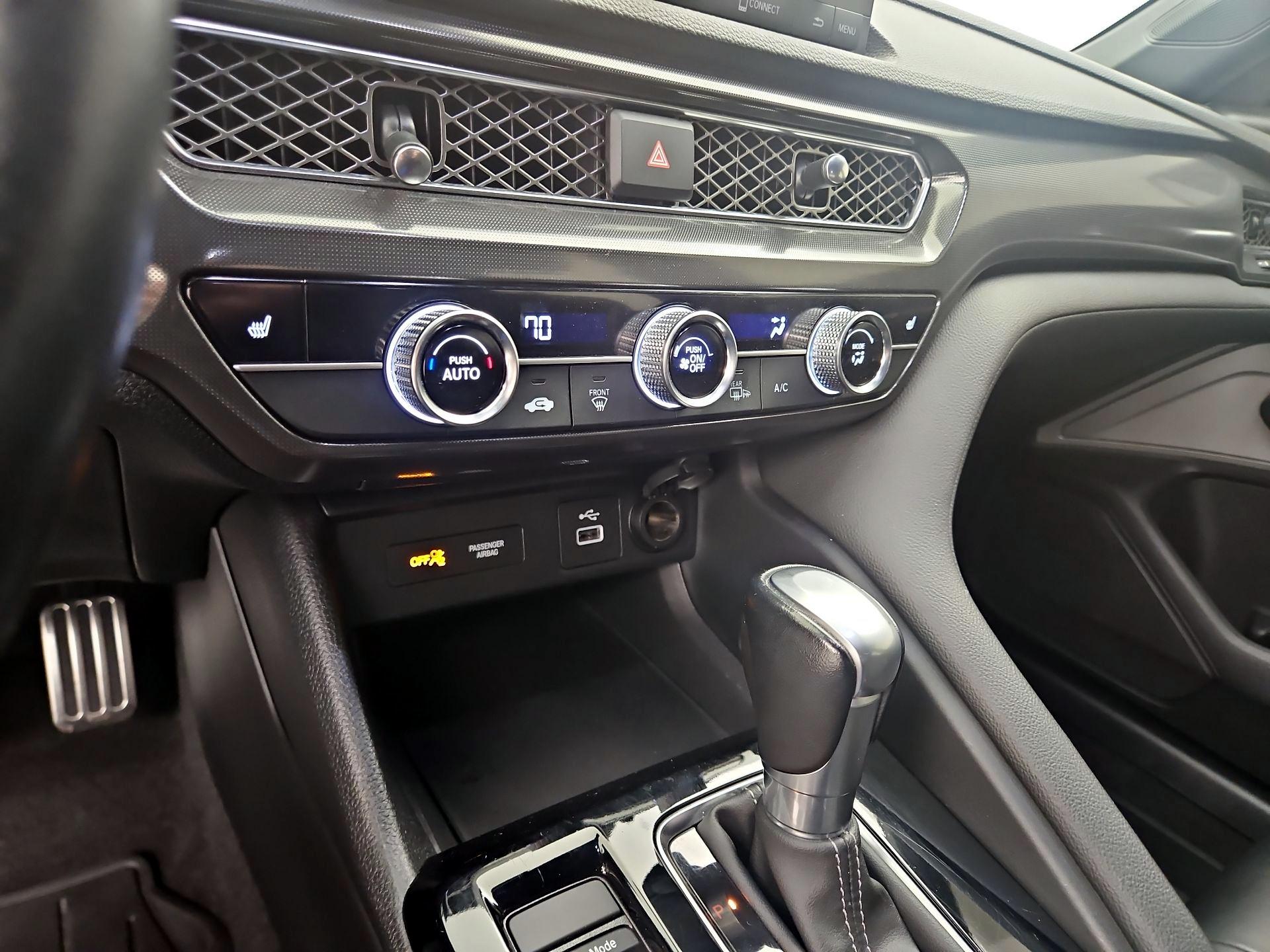 Thumbnail: 2023 Acura Integra - 16