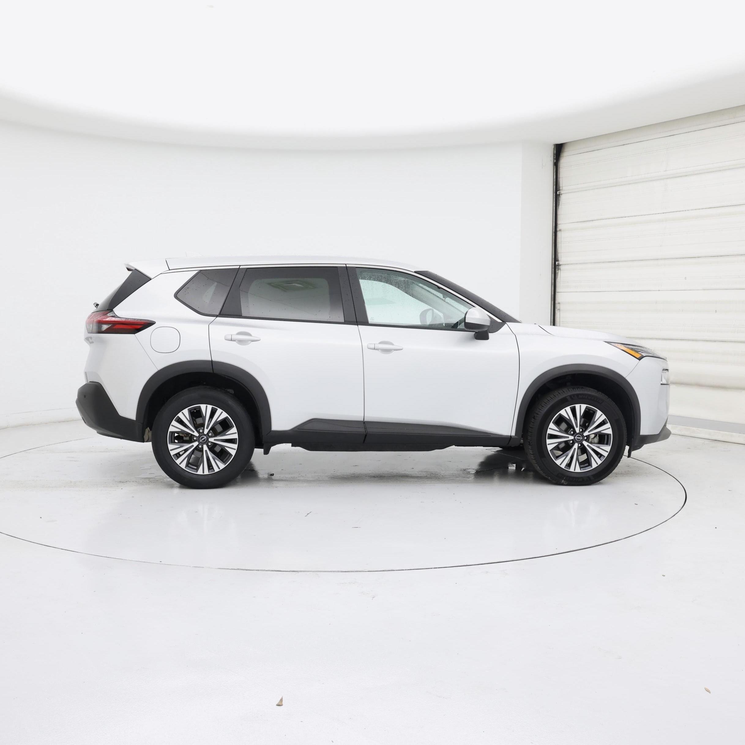 Thumbnail: 2023 Nissan Rogue - 7