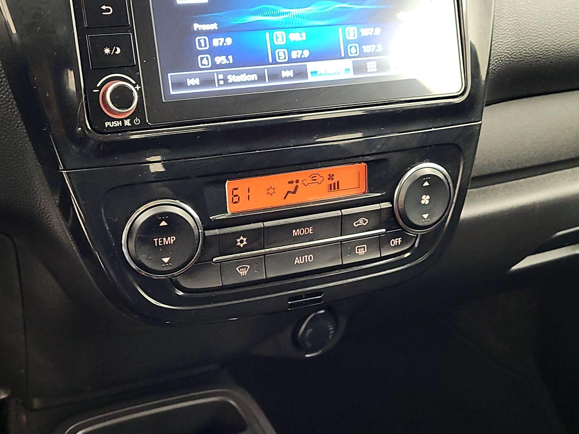 Thumbnail: 2024 Mitsubishi Mirage G4 - 16