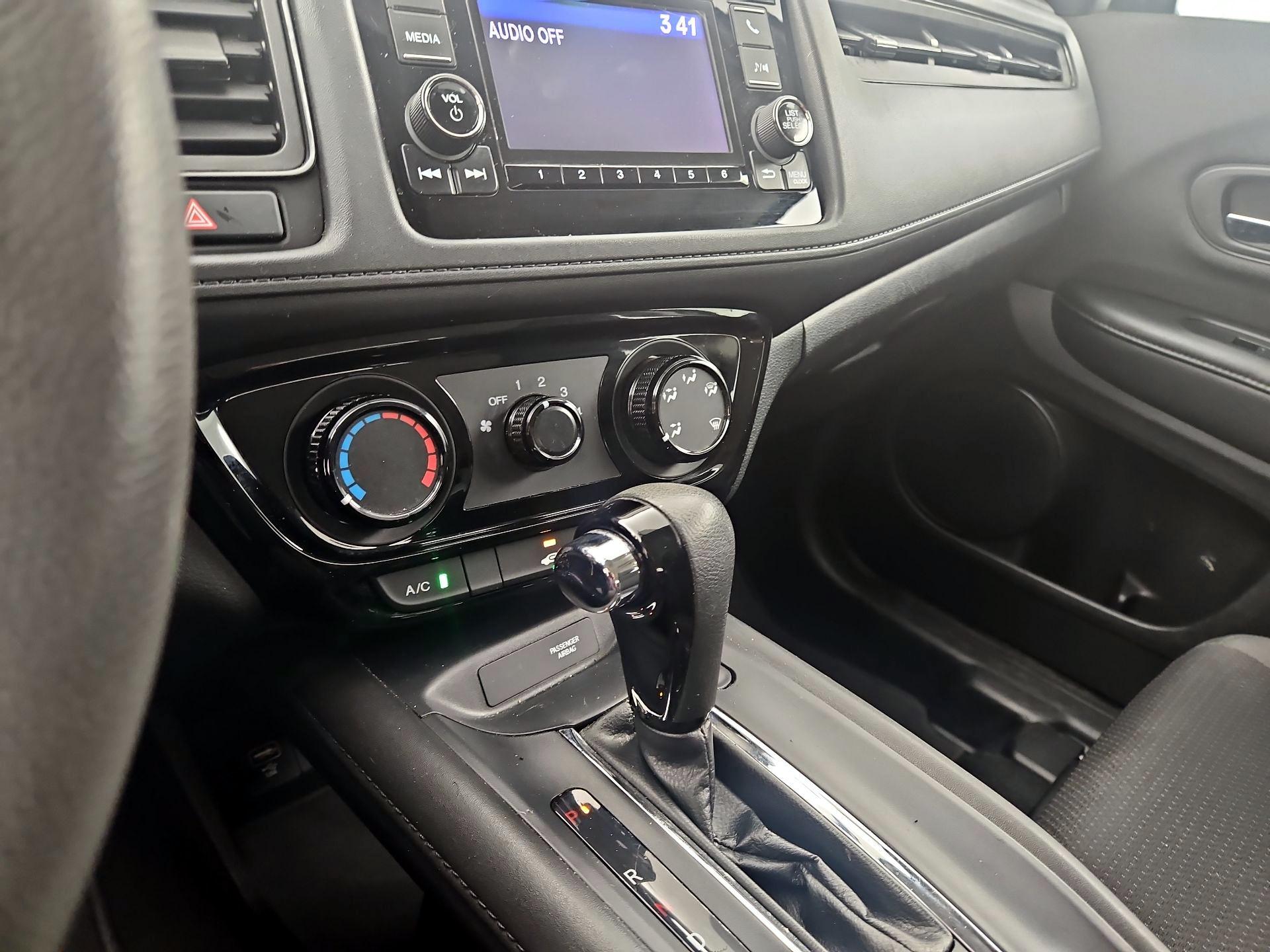 Thumbnail: 2021 Honda HR-V - 16